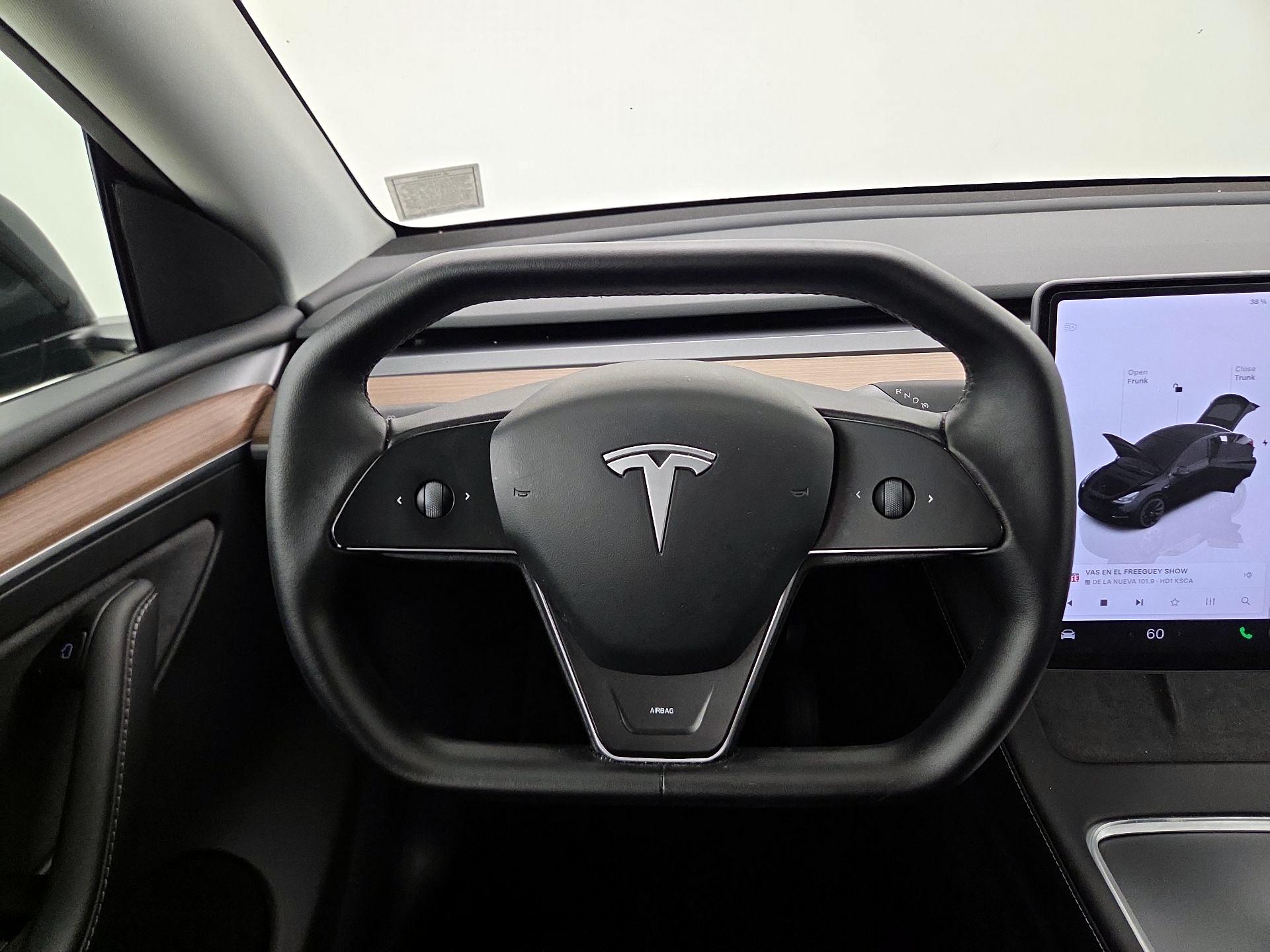 Thumbnail: 2025 Tesla Model Y - 10