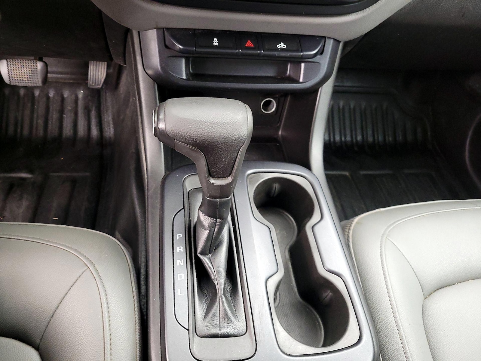 2019 Chevrolet Colorado Work Truck - Photo 16