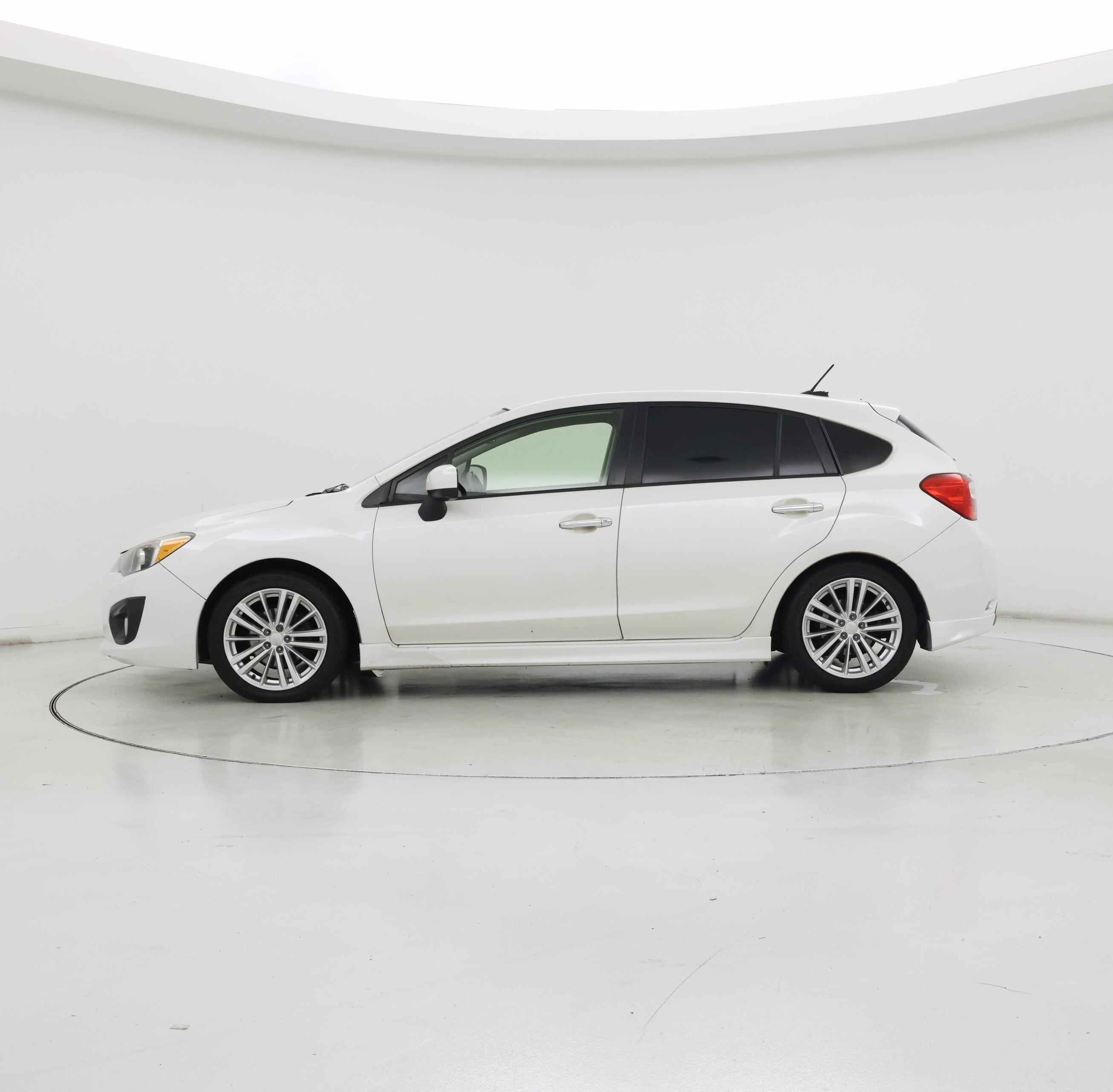 Thumbnail: 2014 Subaru Impreza - 3