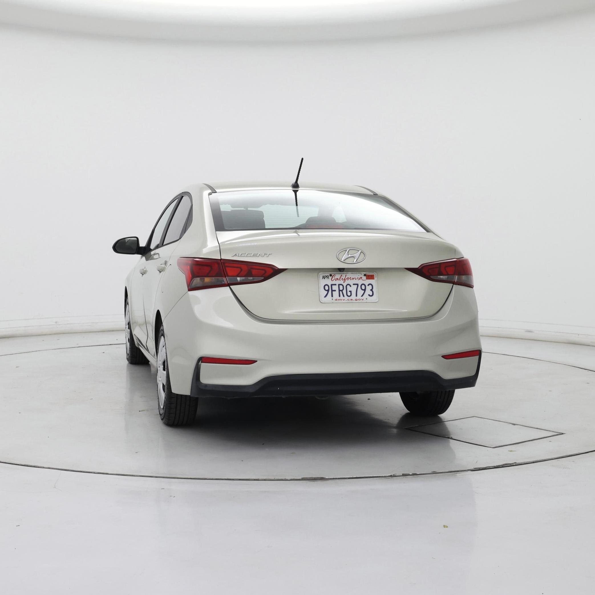 Thumbnail: 2018 Hyundai Accent - 6