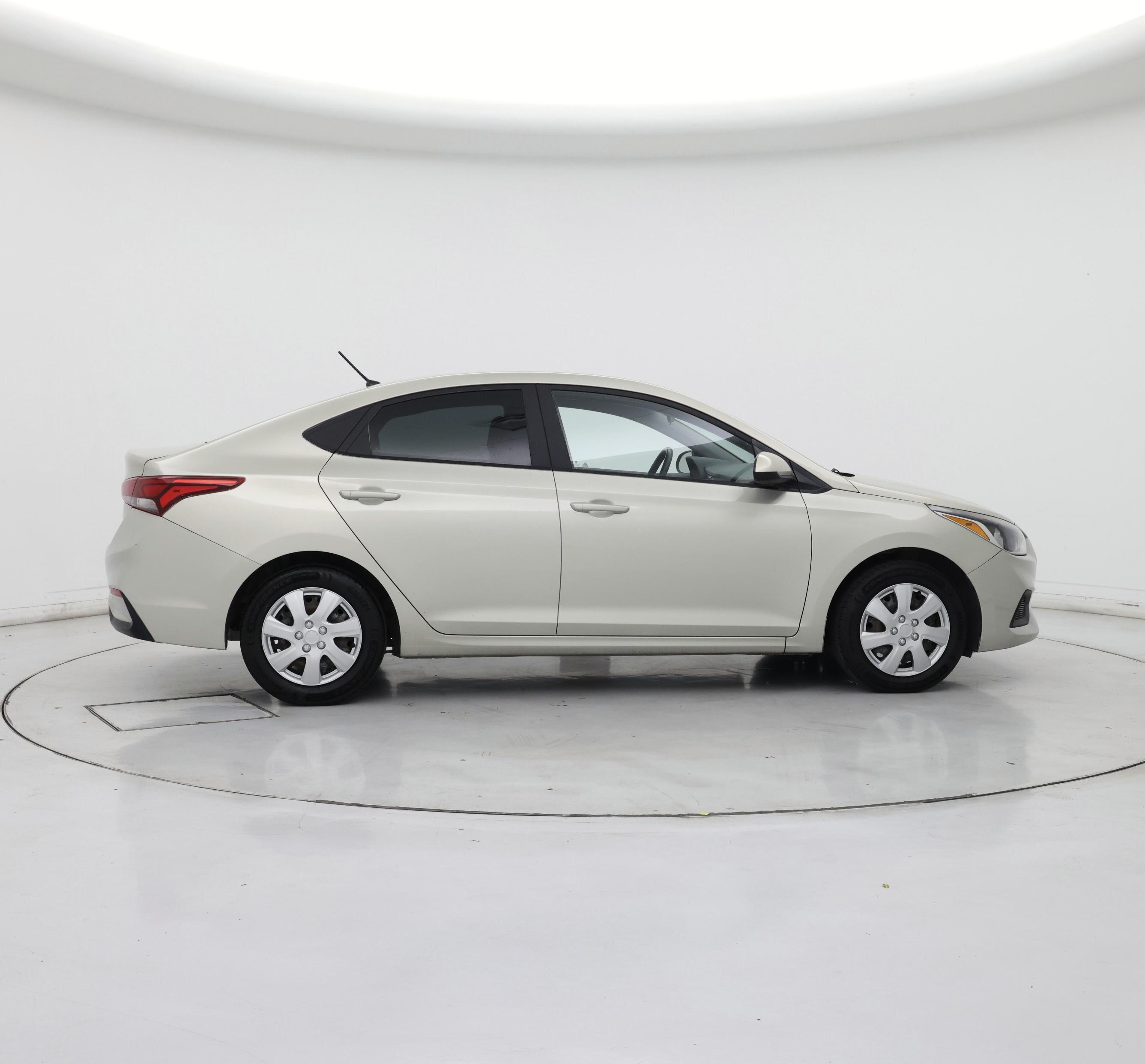 Thumbnail: 2018 Hyundai Accent - 7