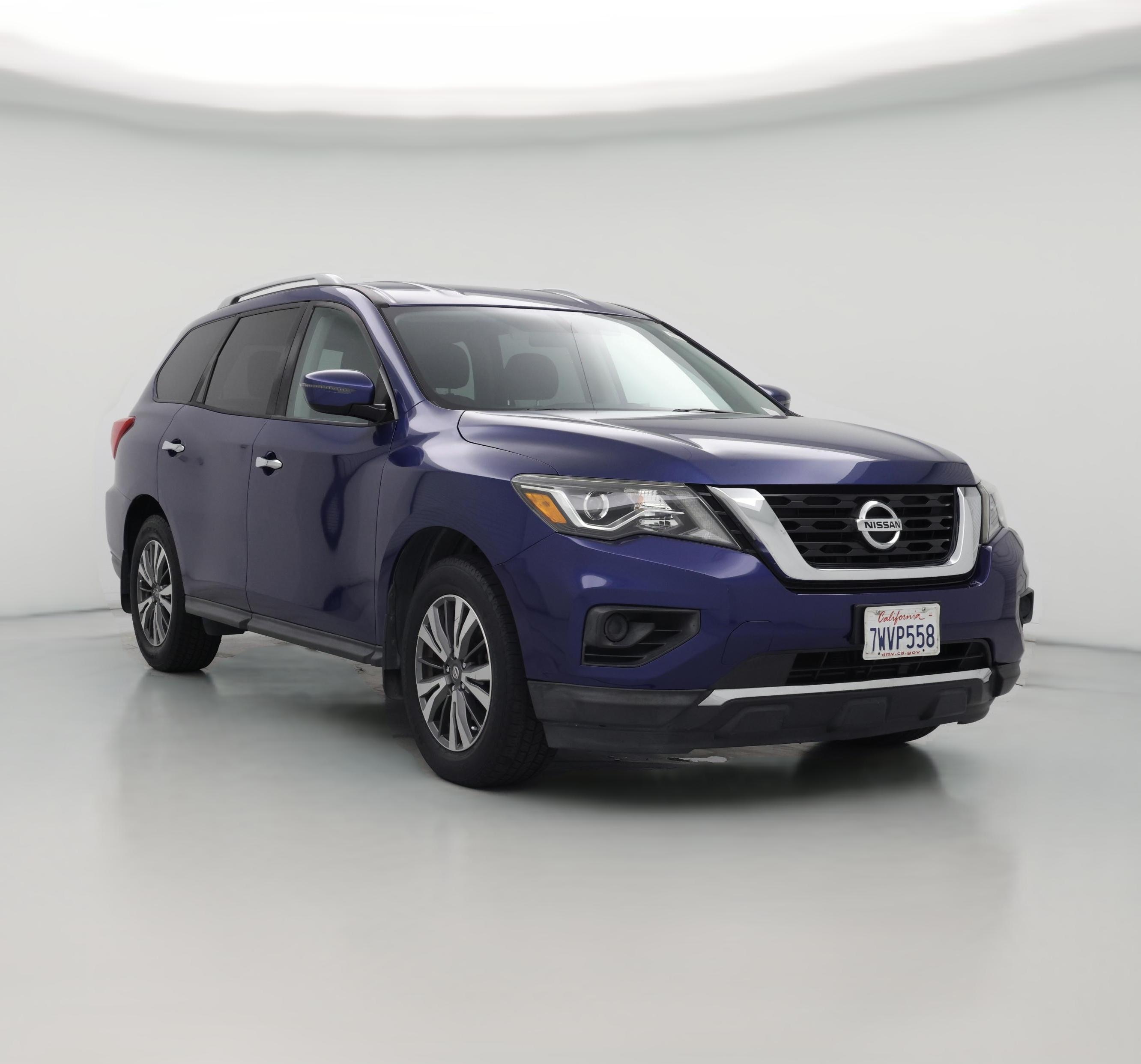 Thumbnail: 2017 Nissan Pathfinder - 1