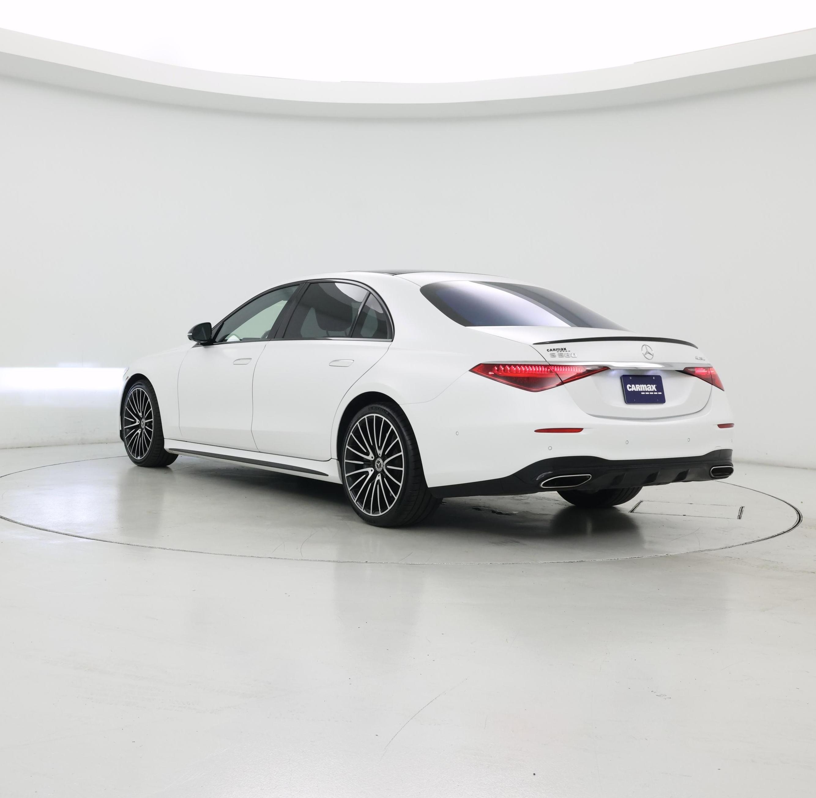 Thumbnail: 2024 Mercedes-Benz S-Class - 2