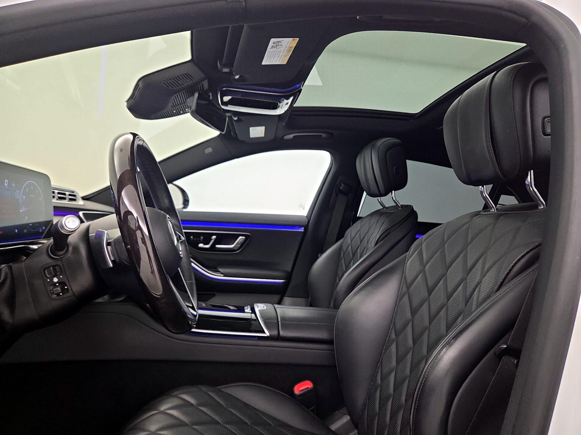 Thumbnail: 2024 Mercedes-Benz S-Class - 19