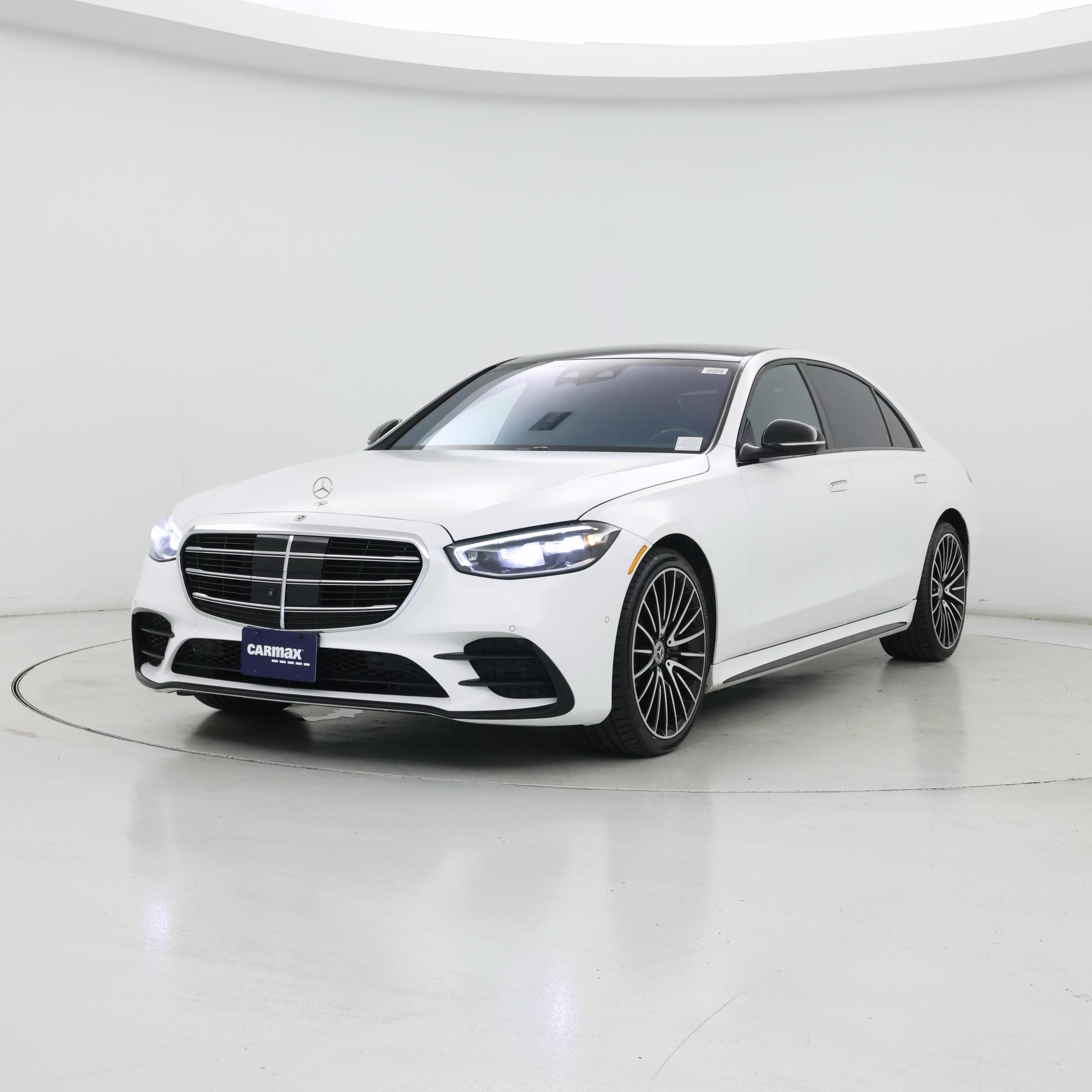 Thumbnail: 2024 Mercedes-Benz S-Class - 4