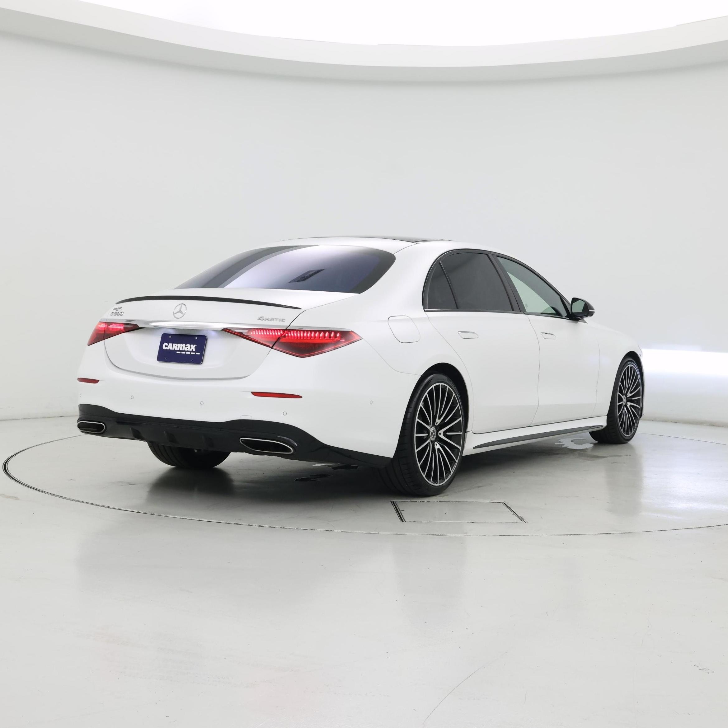 Thumbnail: 2024 Mercedes-Benz S-Class - 8