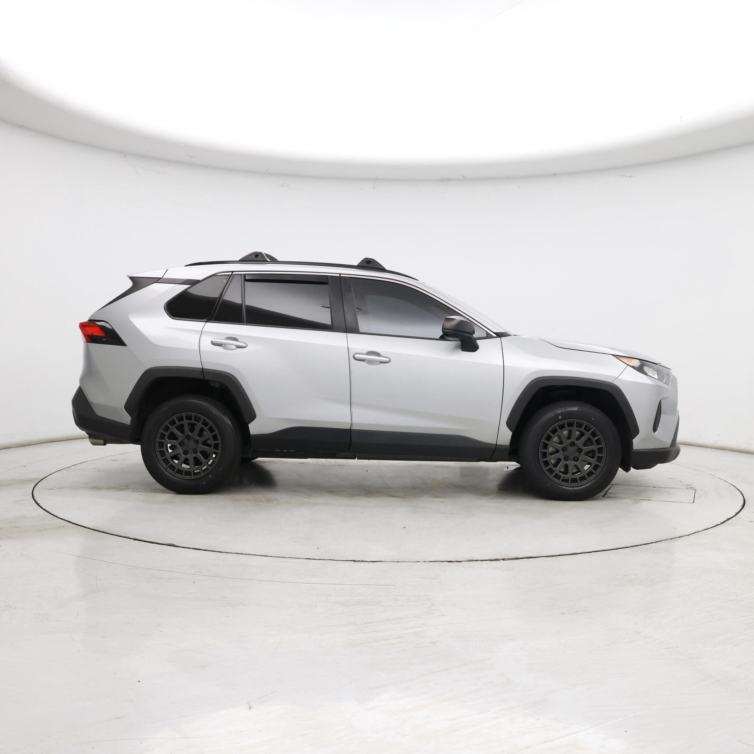 Thumbnail: 2020 Toyota RAV4 - 7
