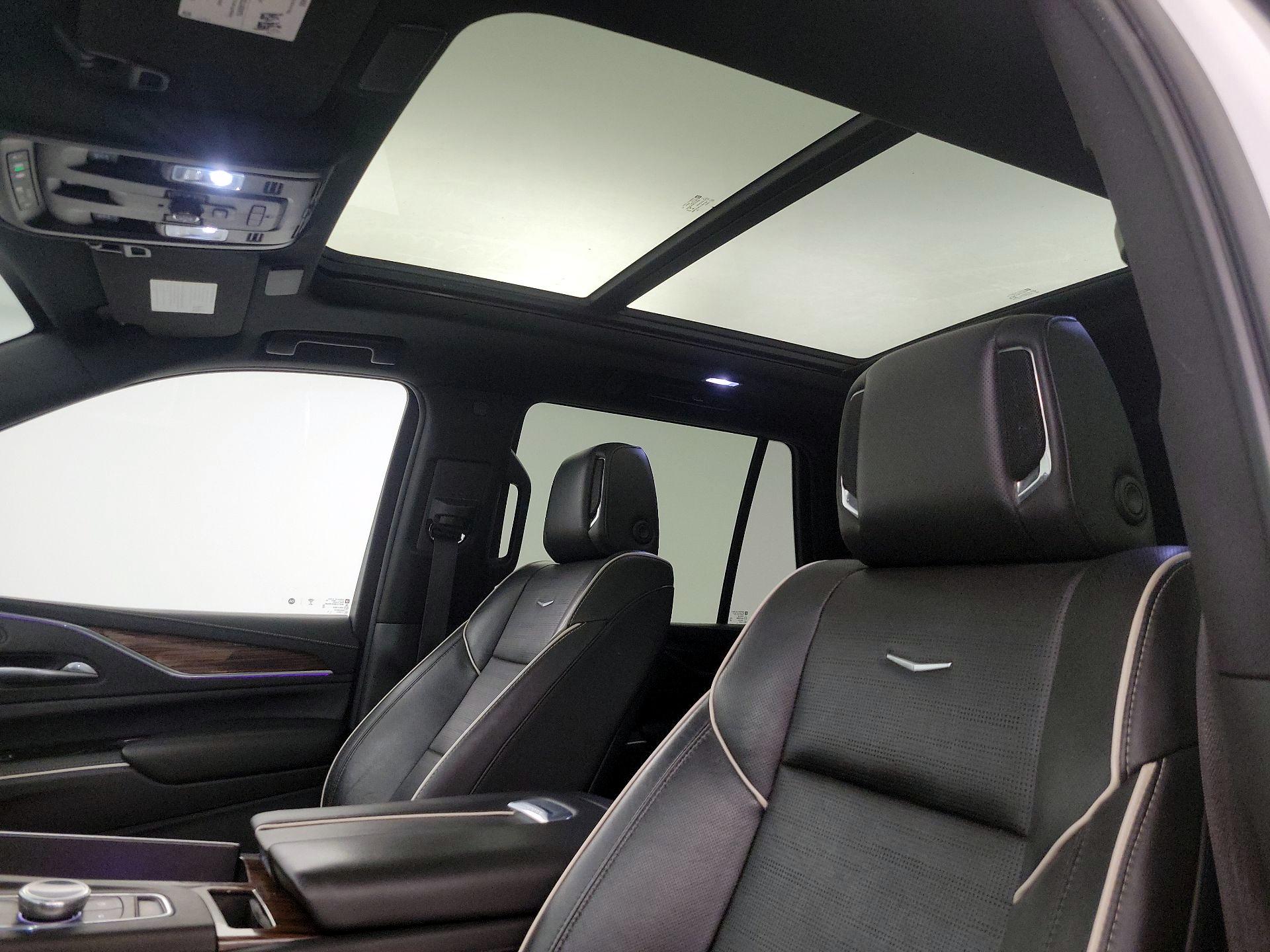 Thumbnail: 2021 Cadillac Escalade - 18
