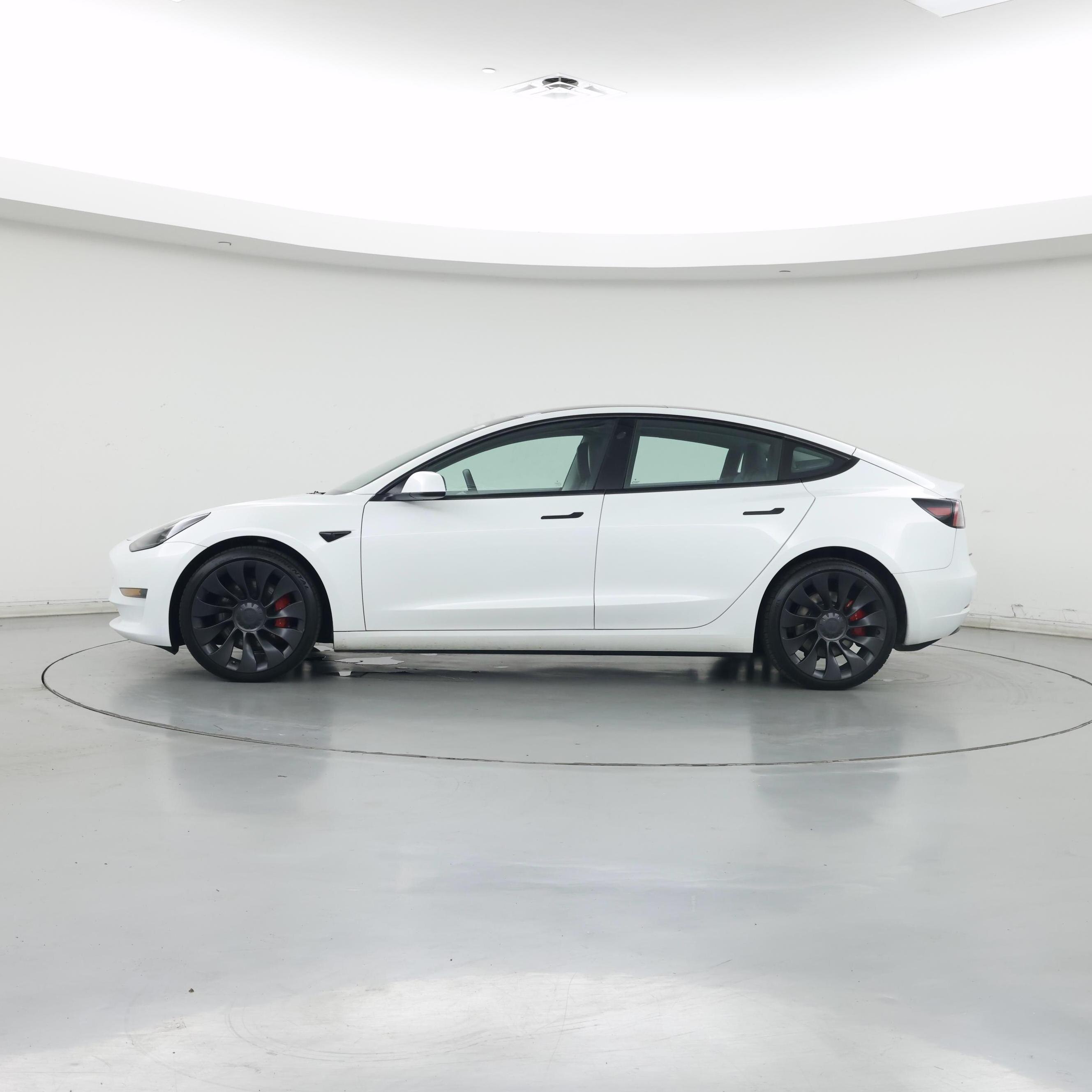 Thumbnail: 2023 Tesla Model 3 - 3