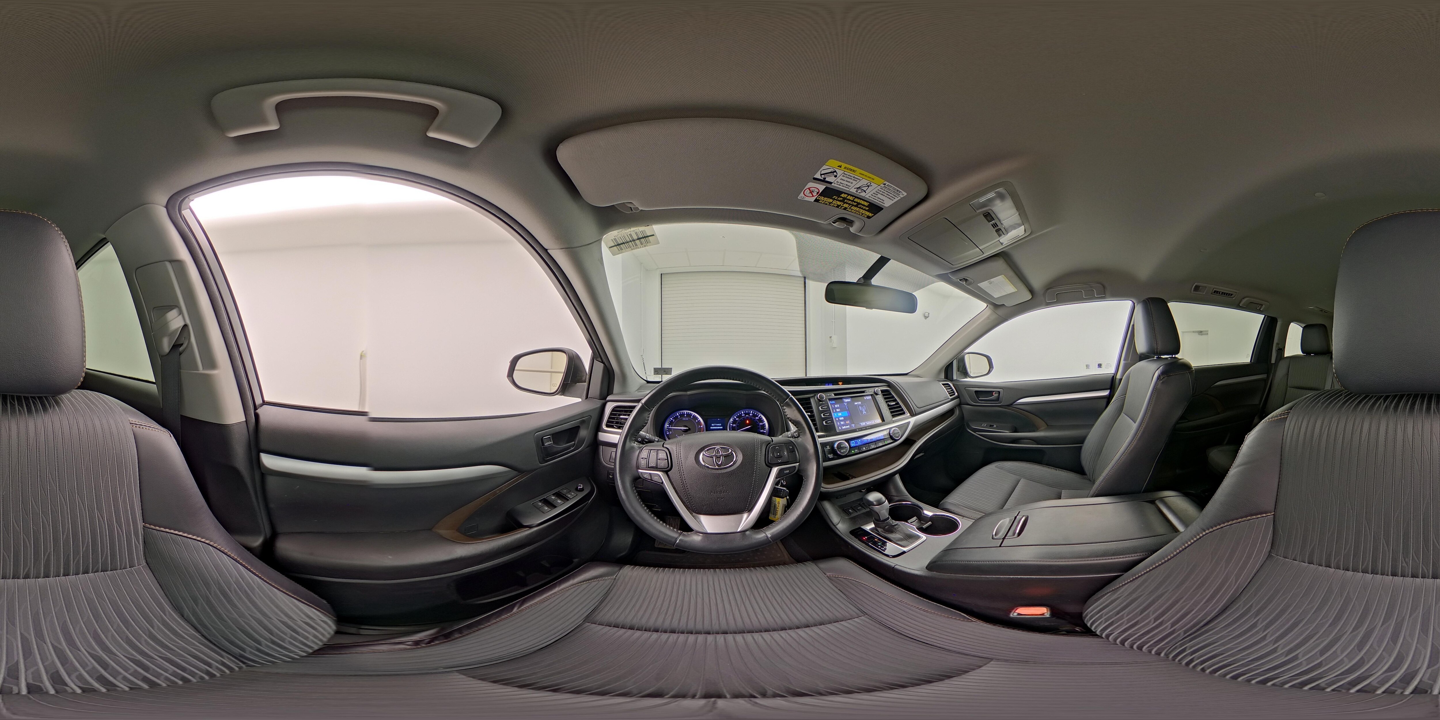 2016 Toyota Highlander LE Plus - Photo 26
