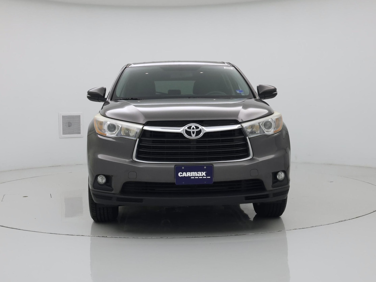 2016 Toyota Highlander LE Plus - Photo 6