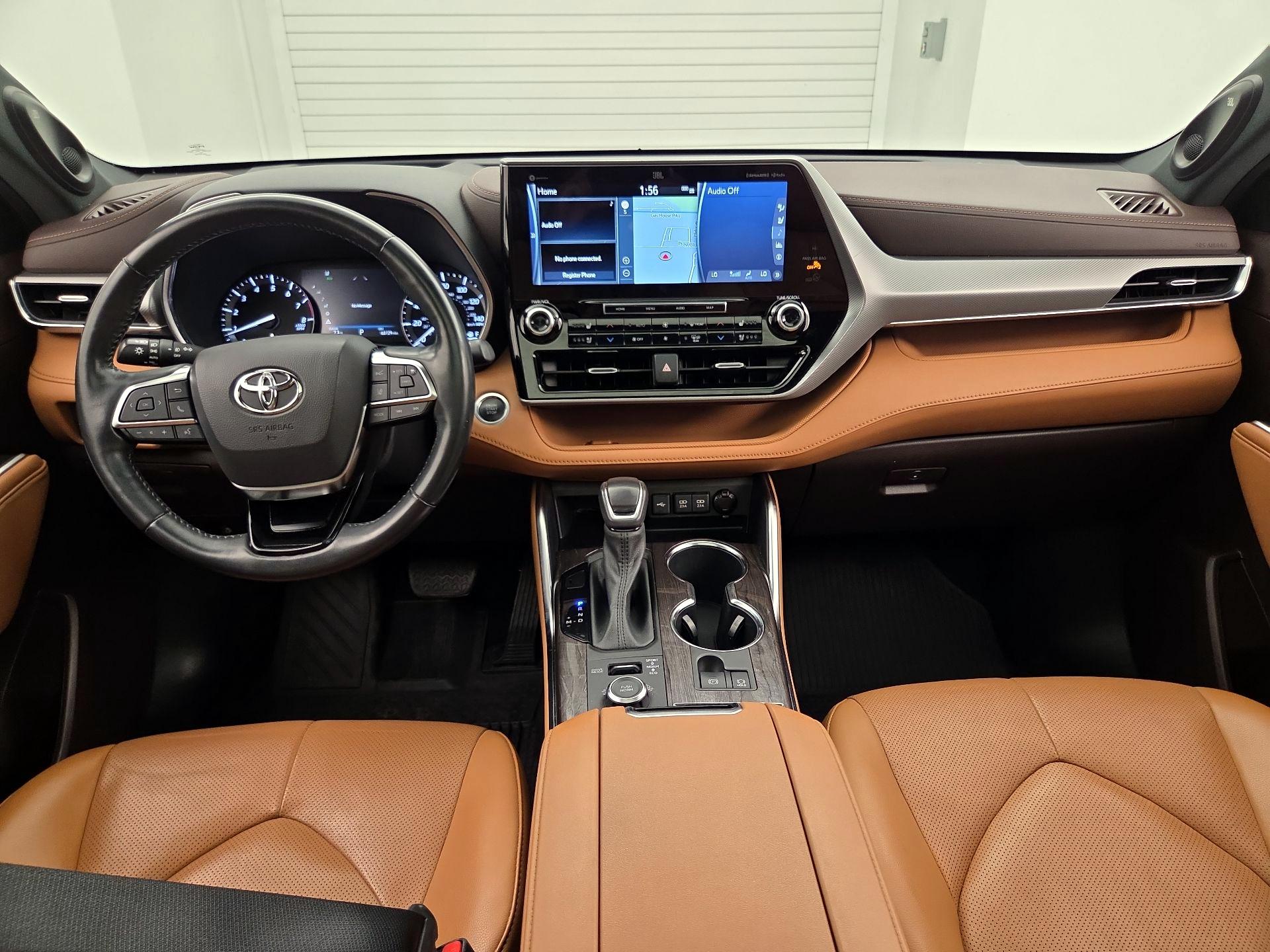 Thumbnail: 2021 Toyota Highlander - 9