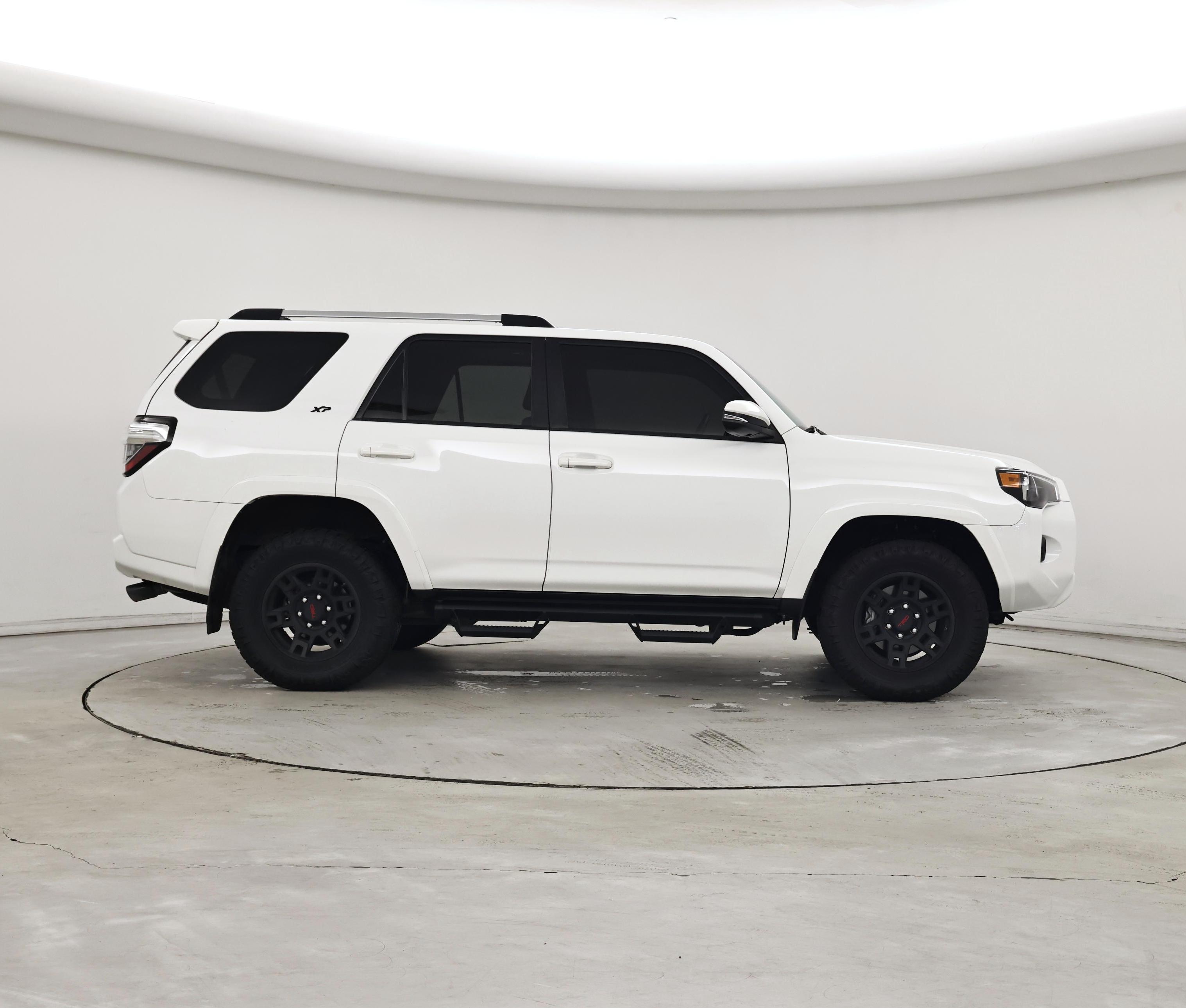 Thumbnail: 2024 Toyota 4Runner - 7