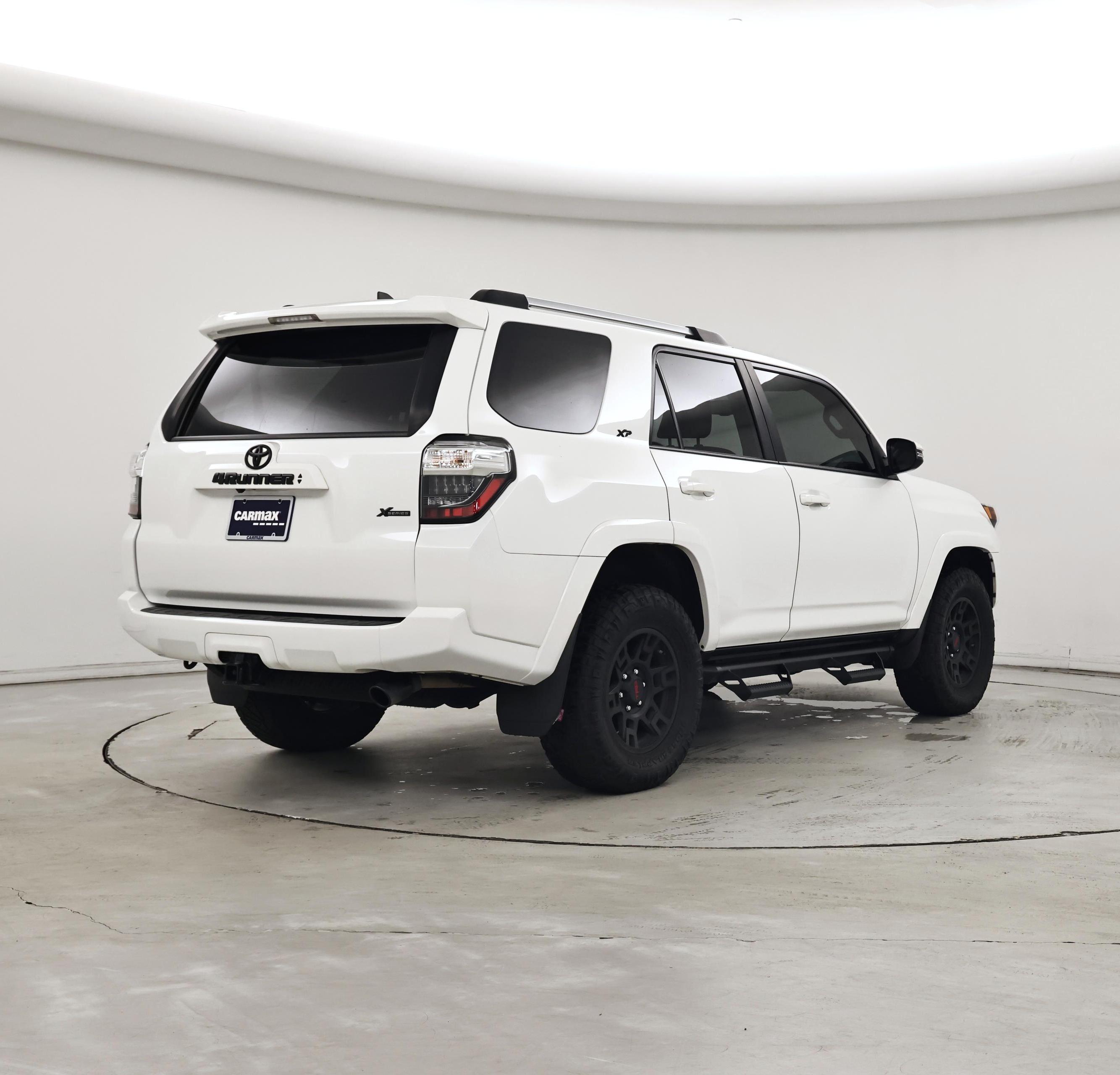 Thumbnail: 2024 Toyota 4Runner - 8