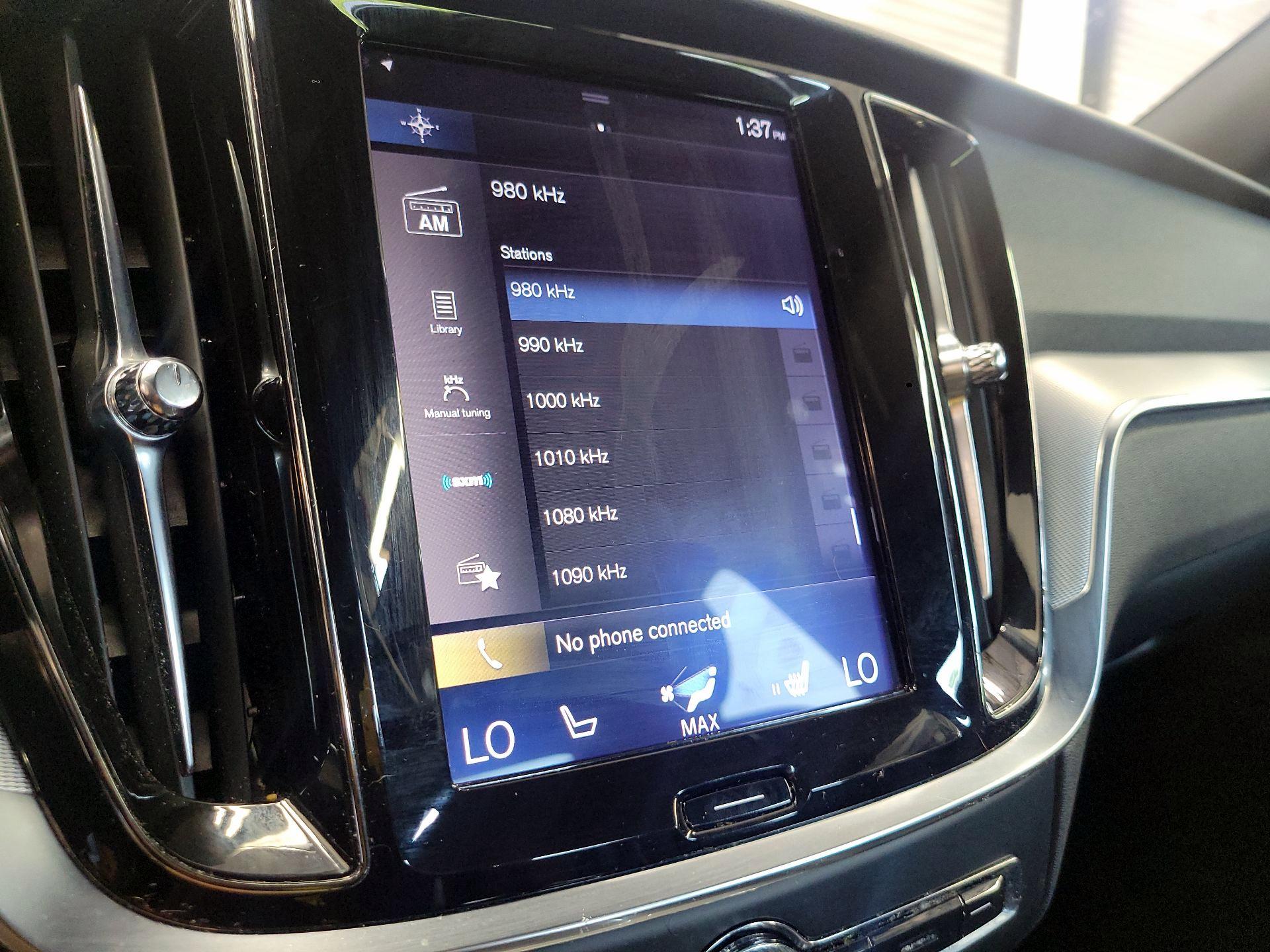 Thumbnail: 2019 Volvo S60 - 15