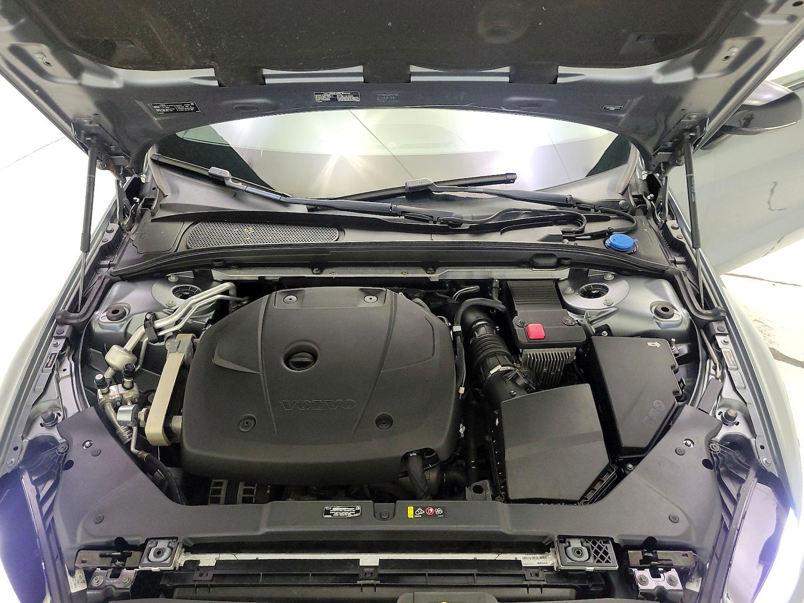 2019 Volvo S60 R-Design - Photo 23