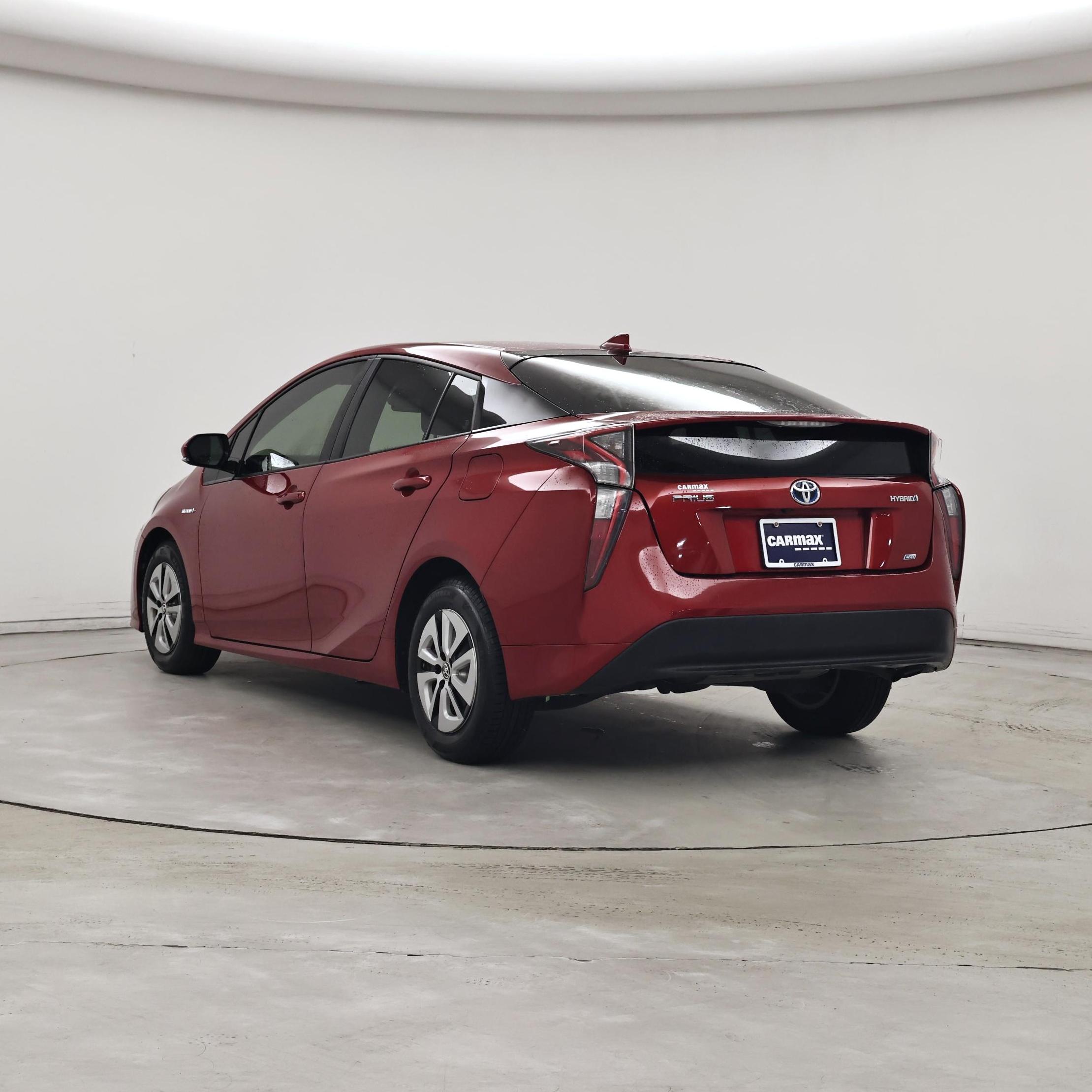 Thumbnail: 2018 Toyota Prius - 2