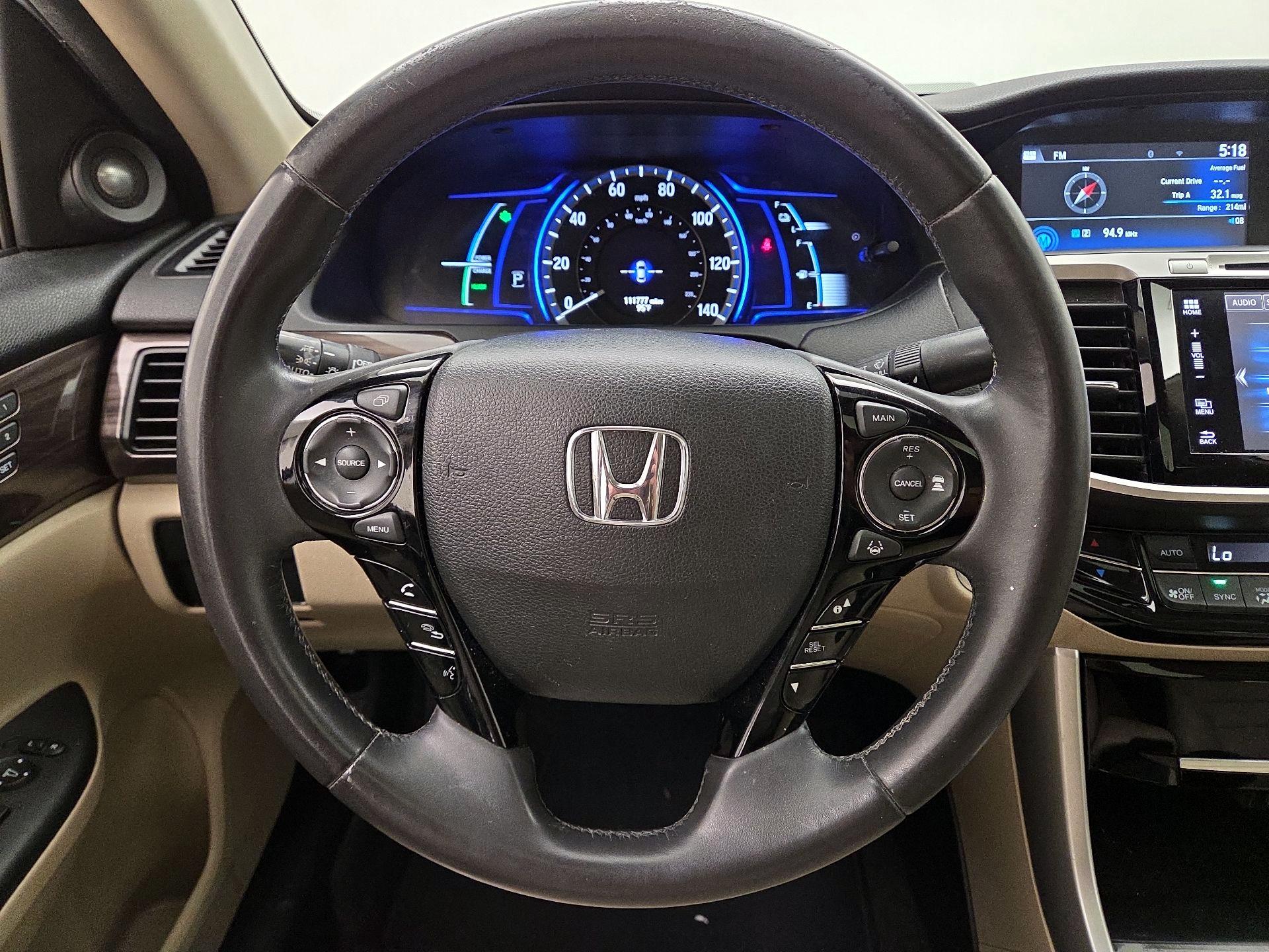 Thumbnail: 2017 Honda Accord - 10