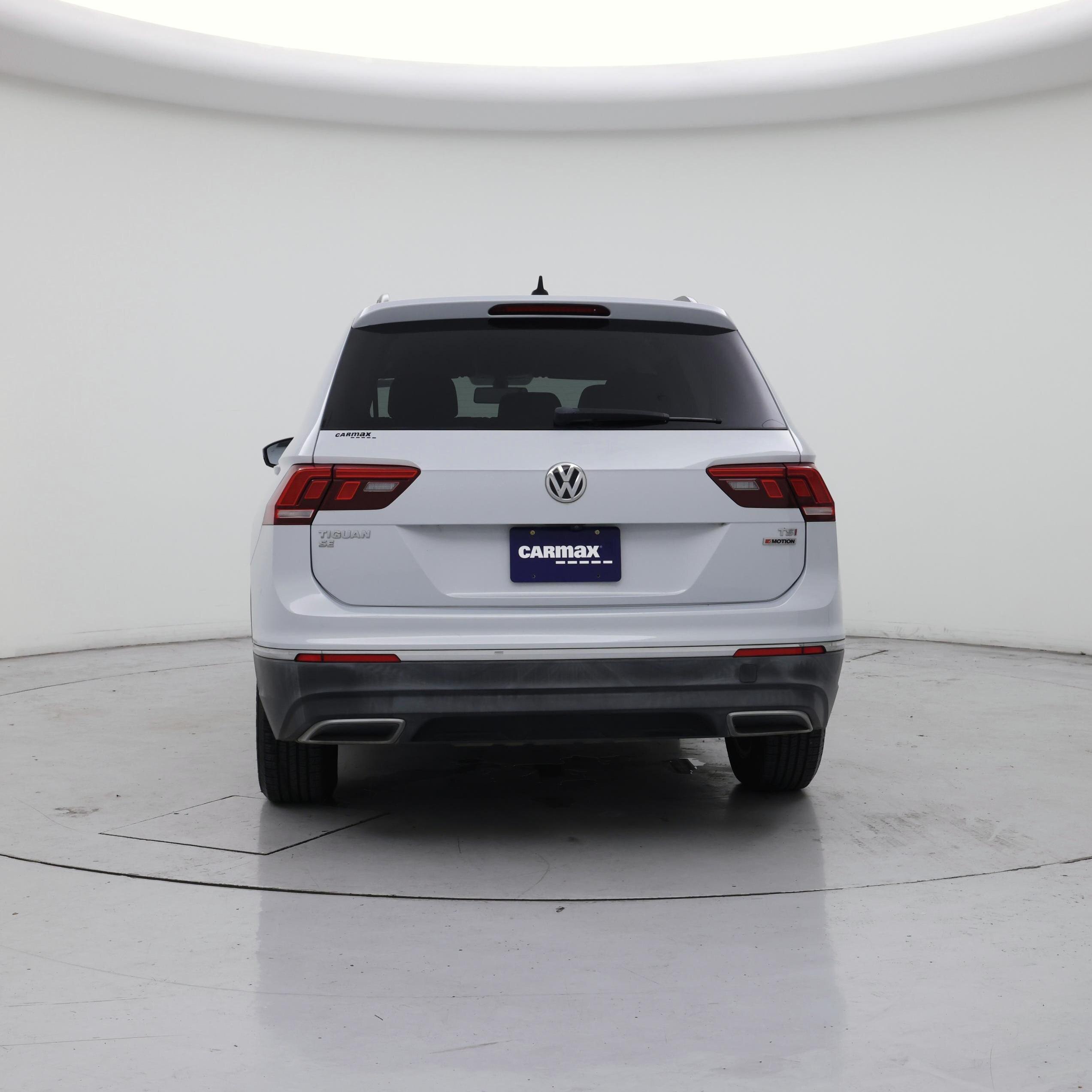 Thumbnail: 2018 Volkswagen Tiguan - 6