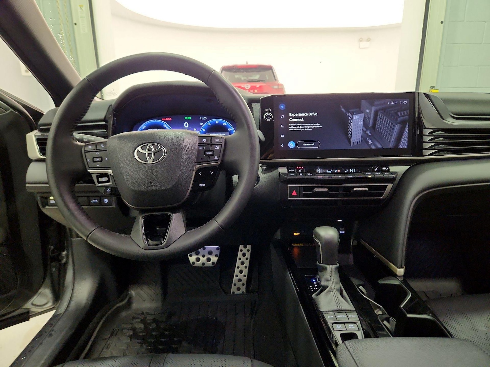 2025 Toyota Camry XSE - Photo 10