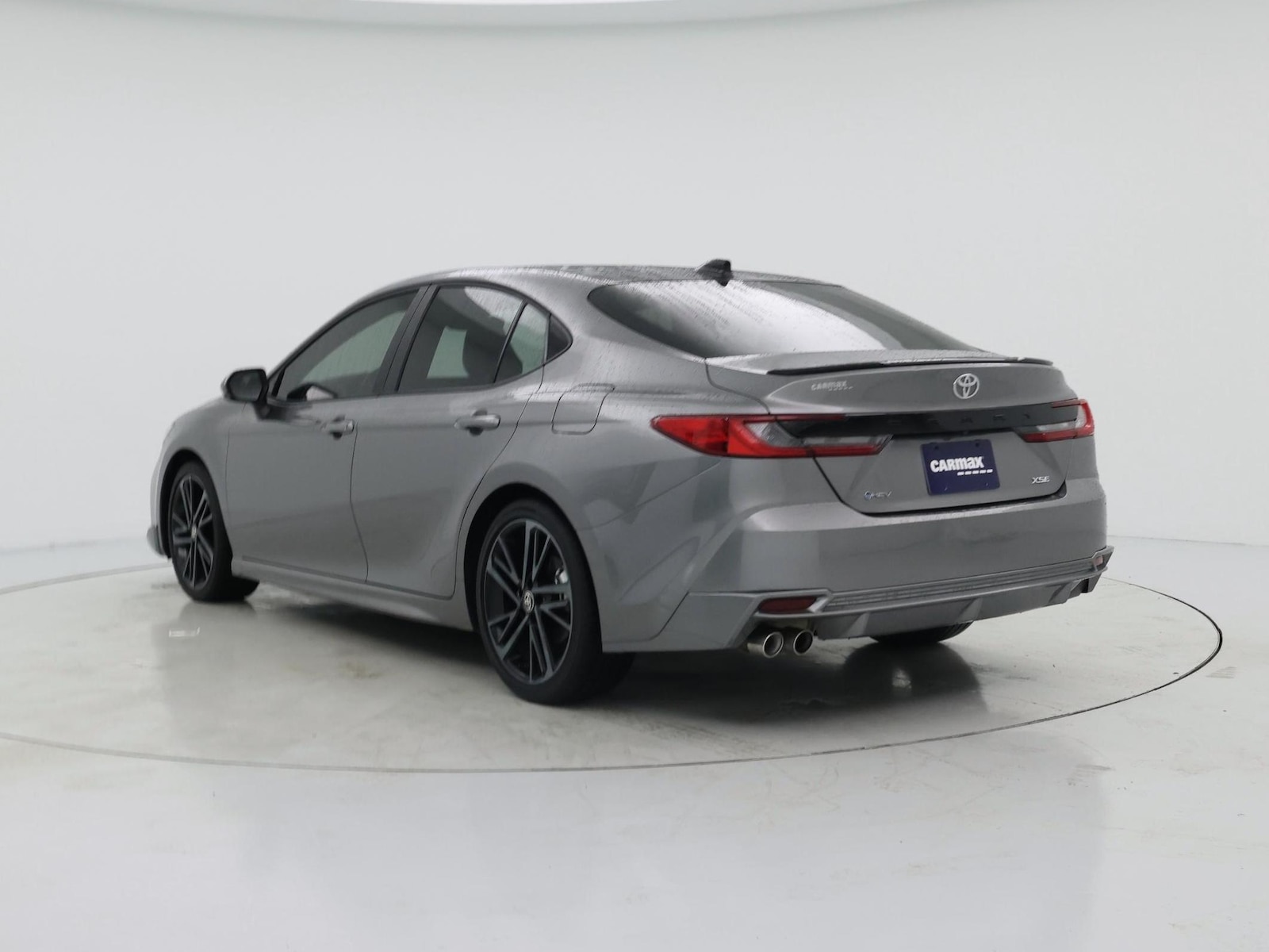 2025 Toyota Camry XSE - Photo 3