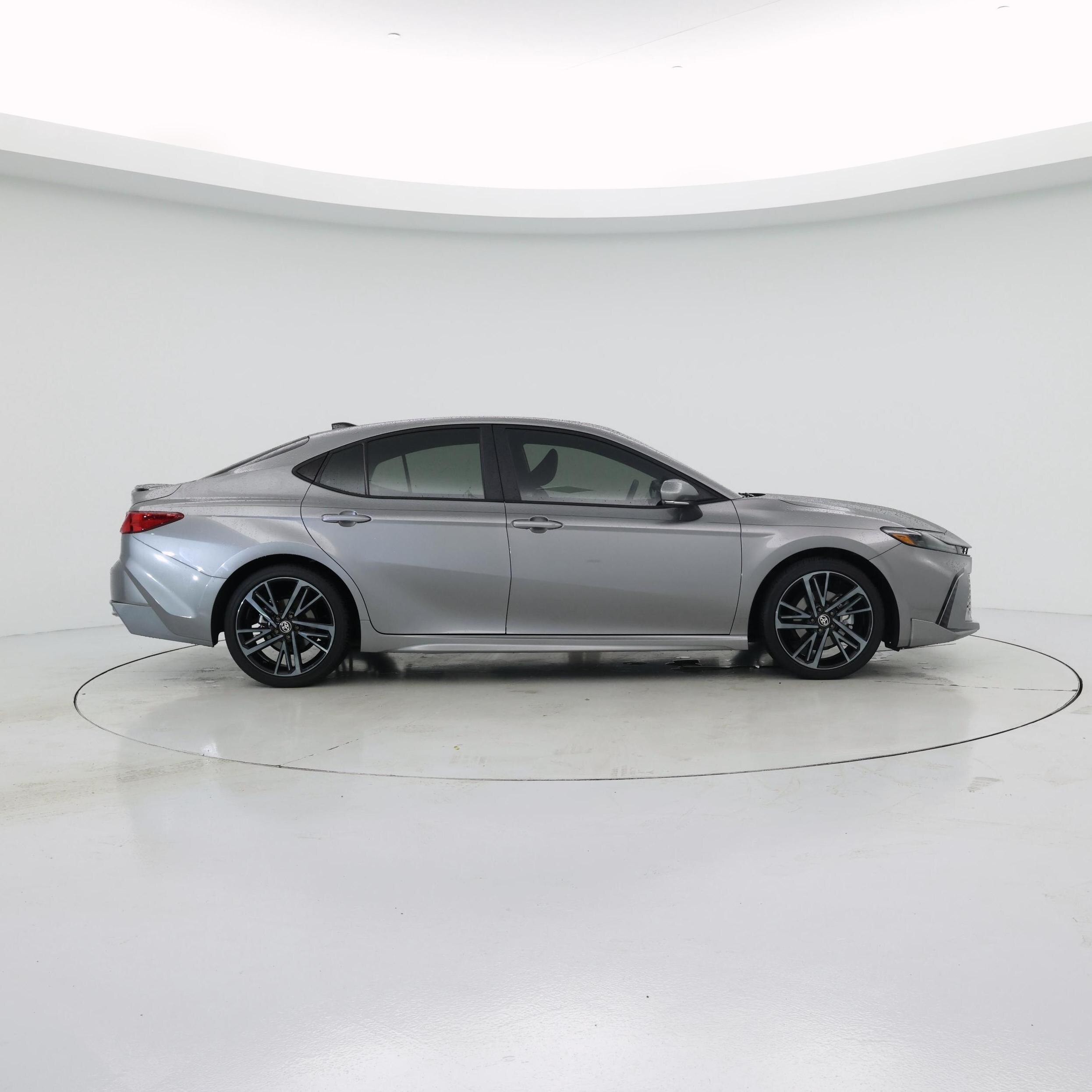 Thumbnail: 2025 Toyota Camry - 7
