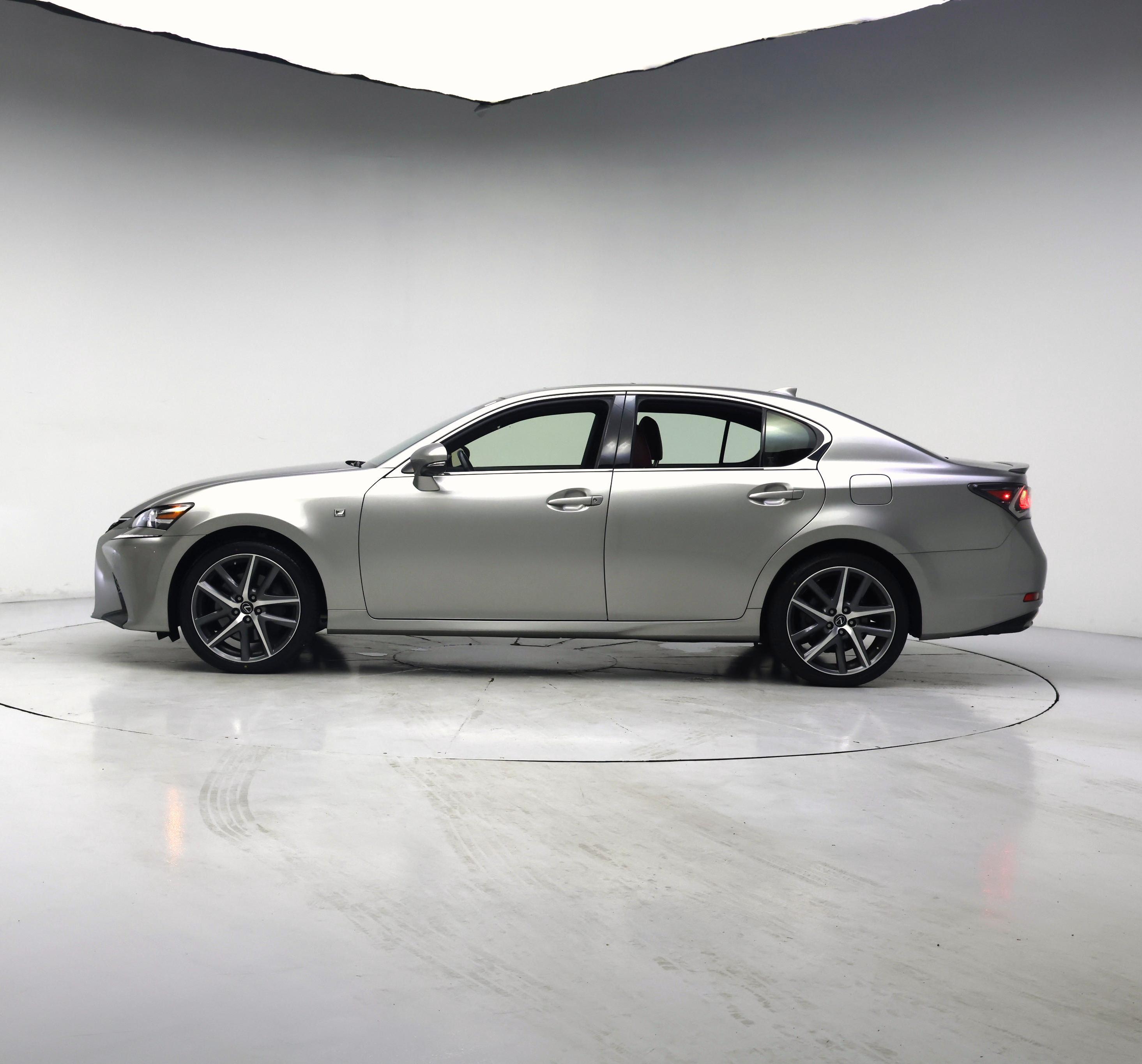 Thumbnail: 2018 Lexus GS - 3