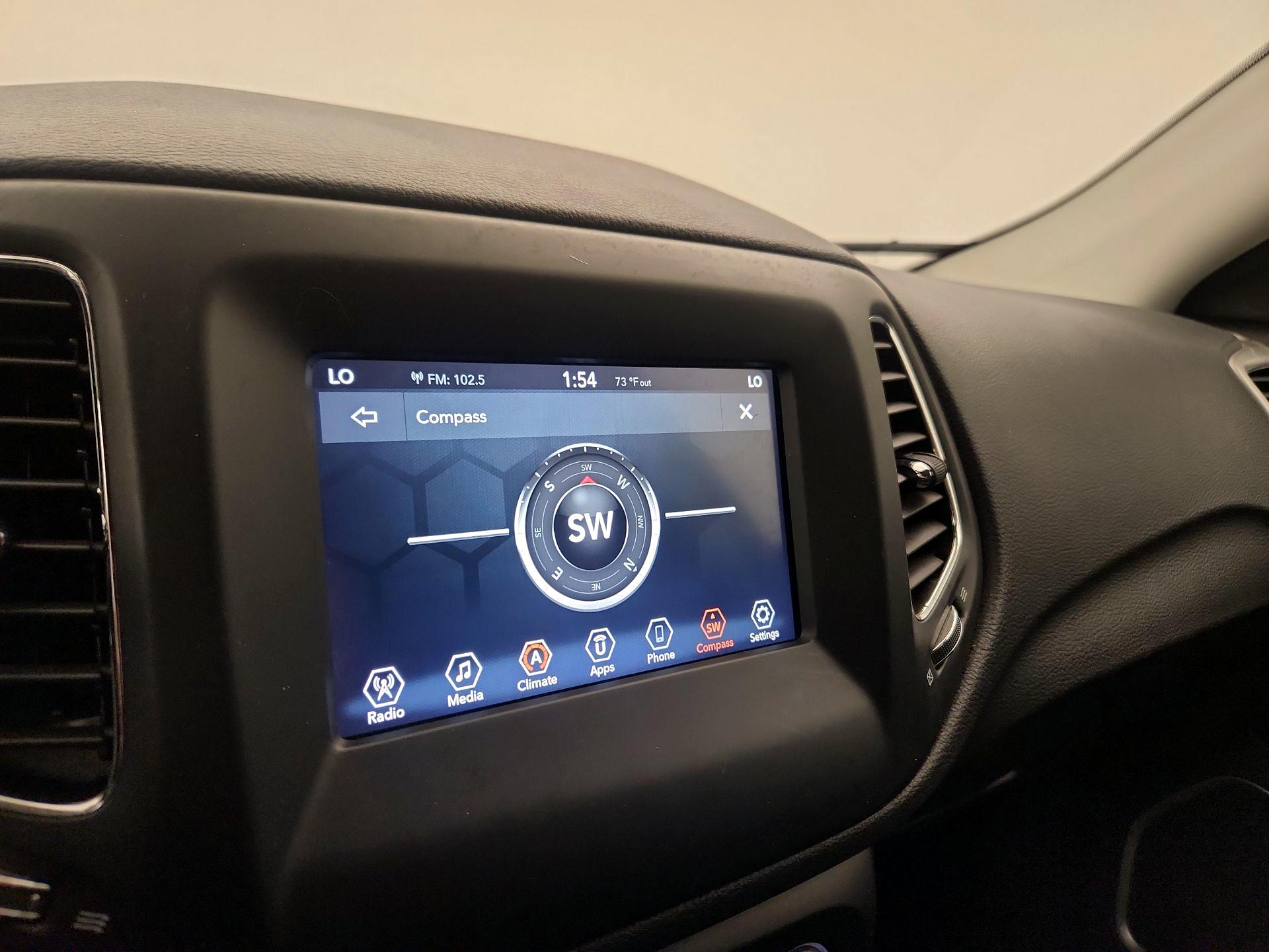 Thumbnail: 2020 Jeep Compass - 14