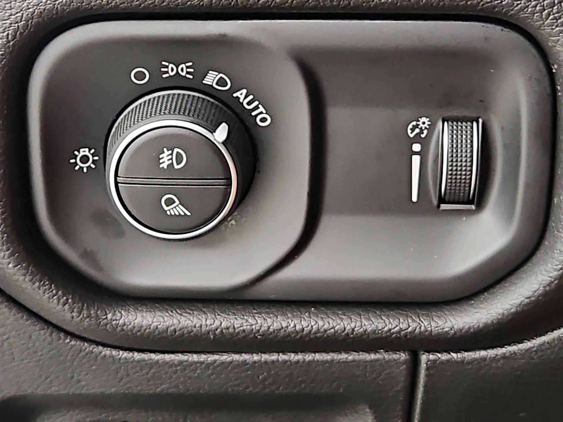 Thumbnail: 2024 RAM 1500 - 13