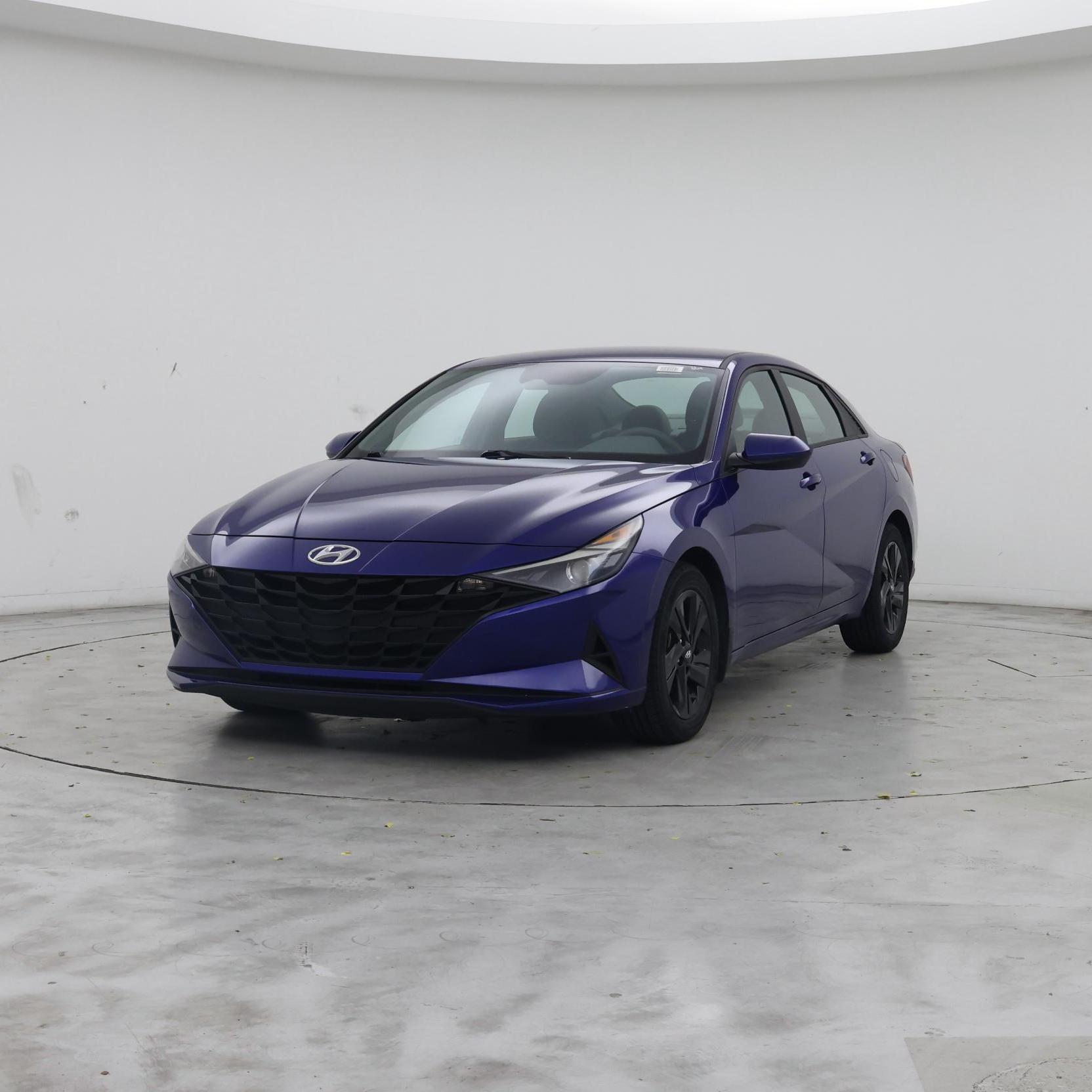 Thumbnail: 2023 Hyundai Elantra - 4