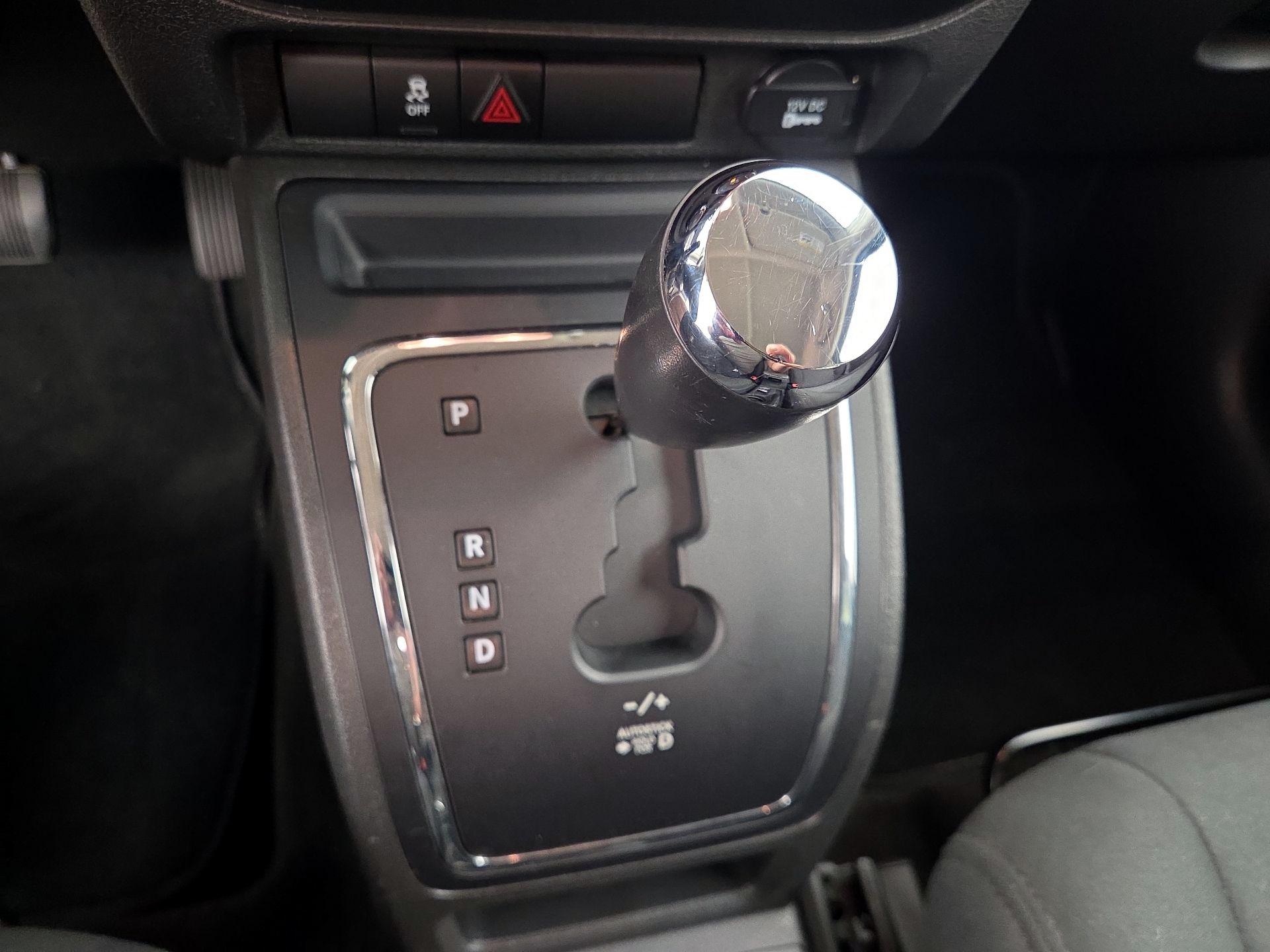 Thumbnail: 2014 Jeep Patriot - 15