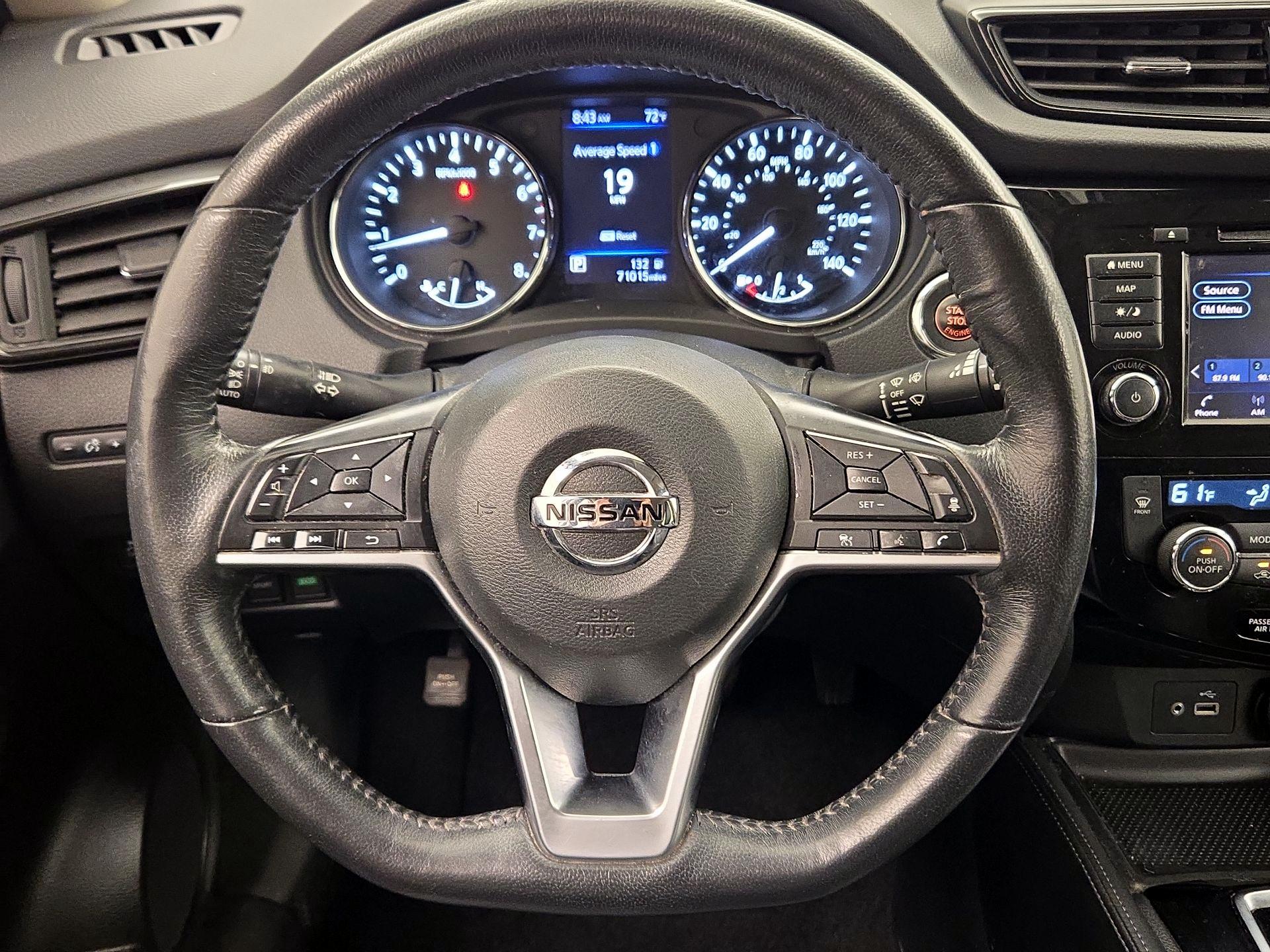 Thumbnail: 2018 Nissan Rogue - 10