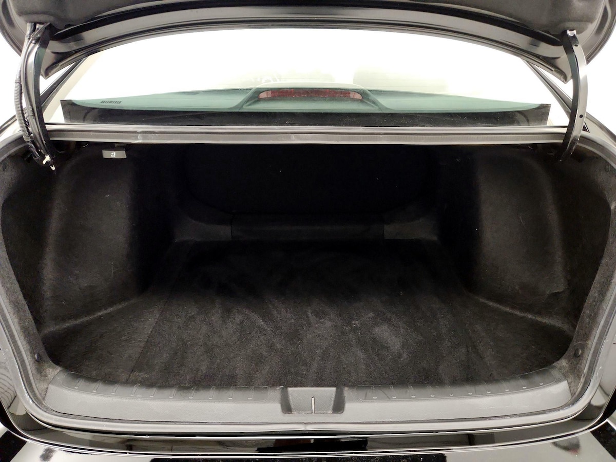 Trunk/Cargo (Seats Up)