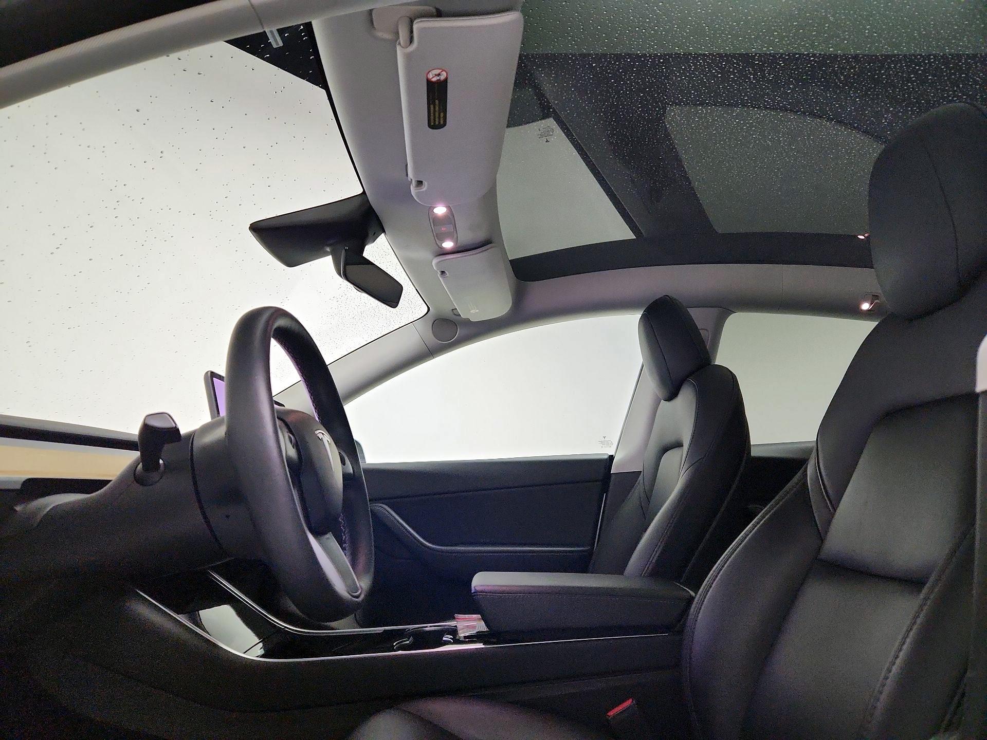 Thumbnail: 2021 Tesla Model Y - 18