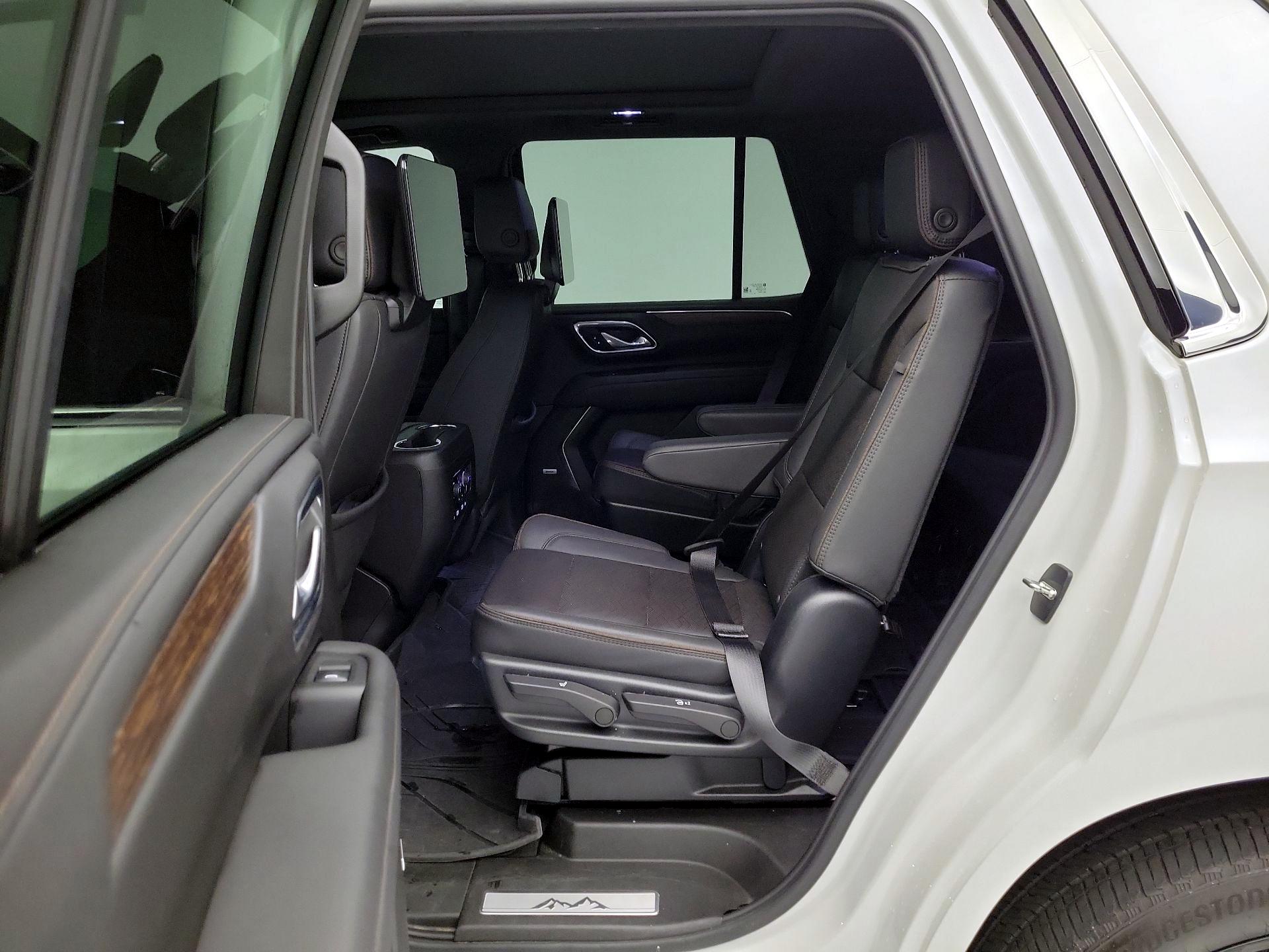 Thumbnail: 2023 Chevrolet Tahoe - 20