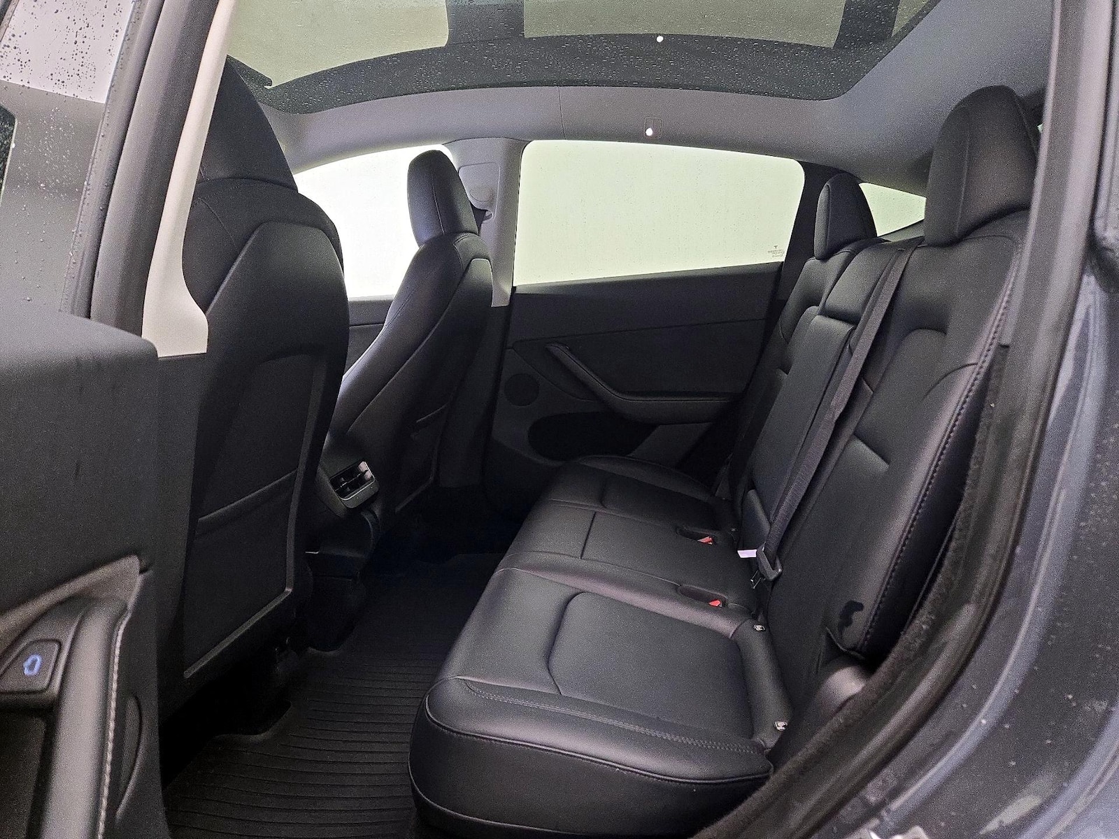2023 Tesla Model Y Long Range - Photo 19