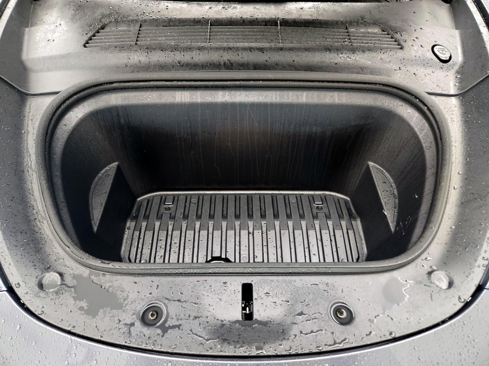 2023 Tesla Model Y Long Range - Photo 21