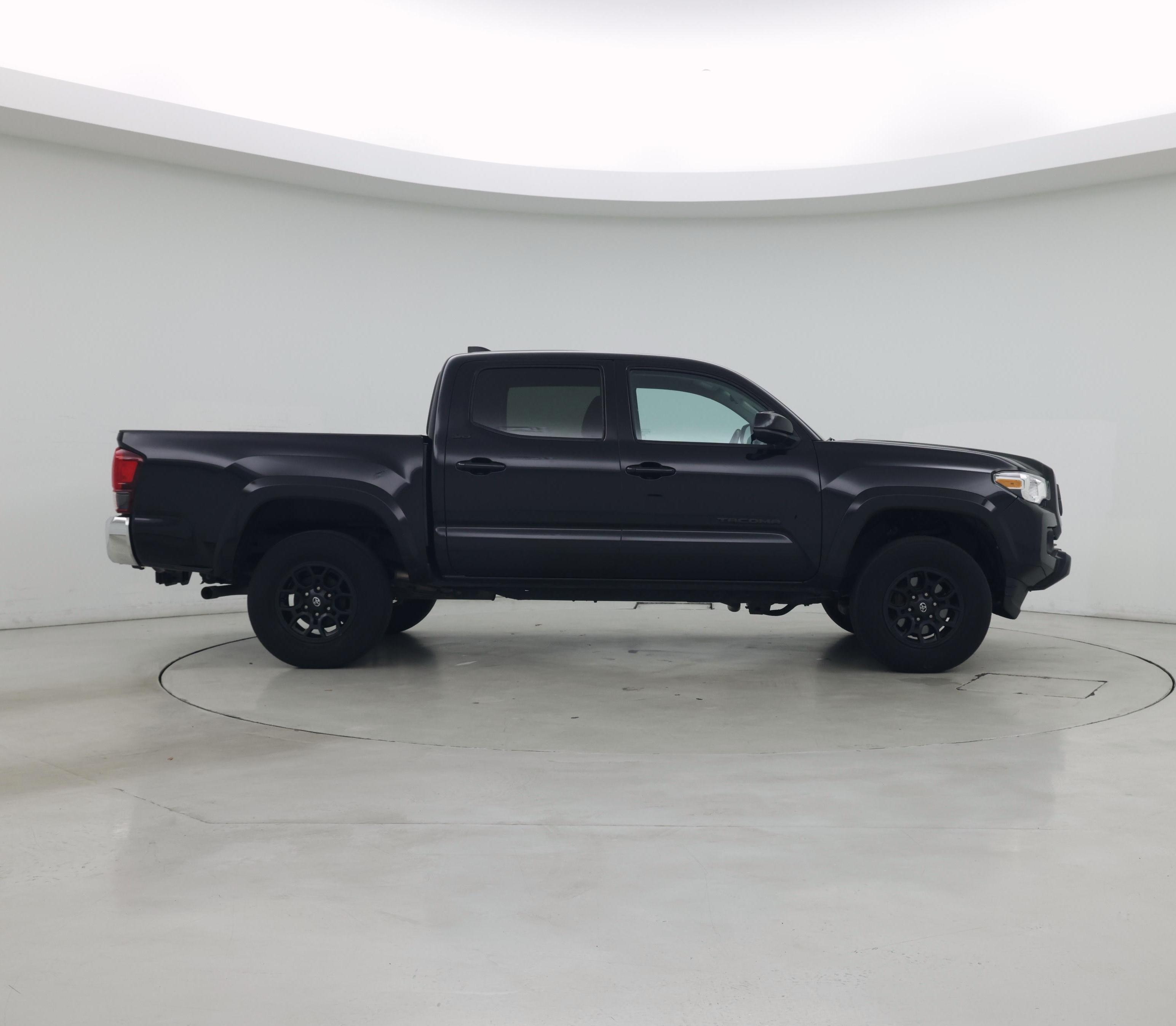 Thumbnail: 2021 Toyota Tacoma - 7