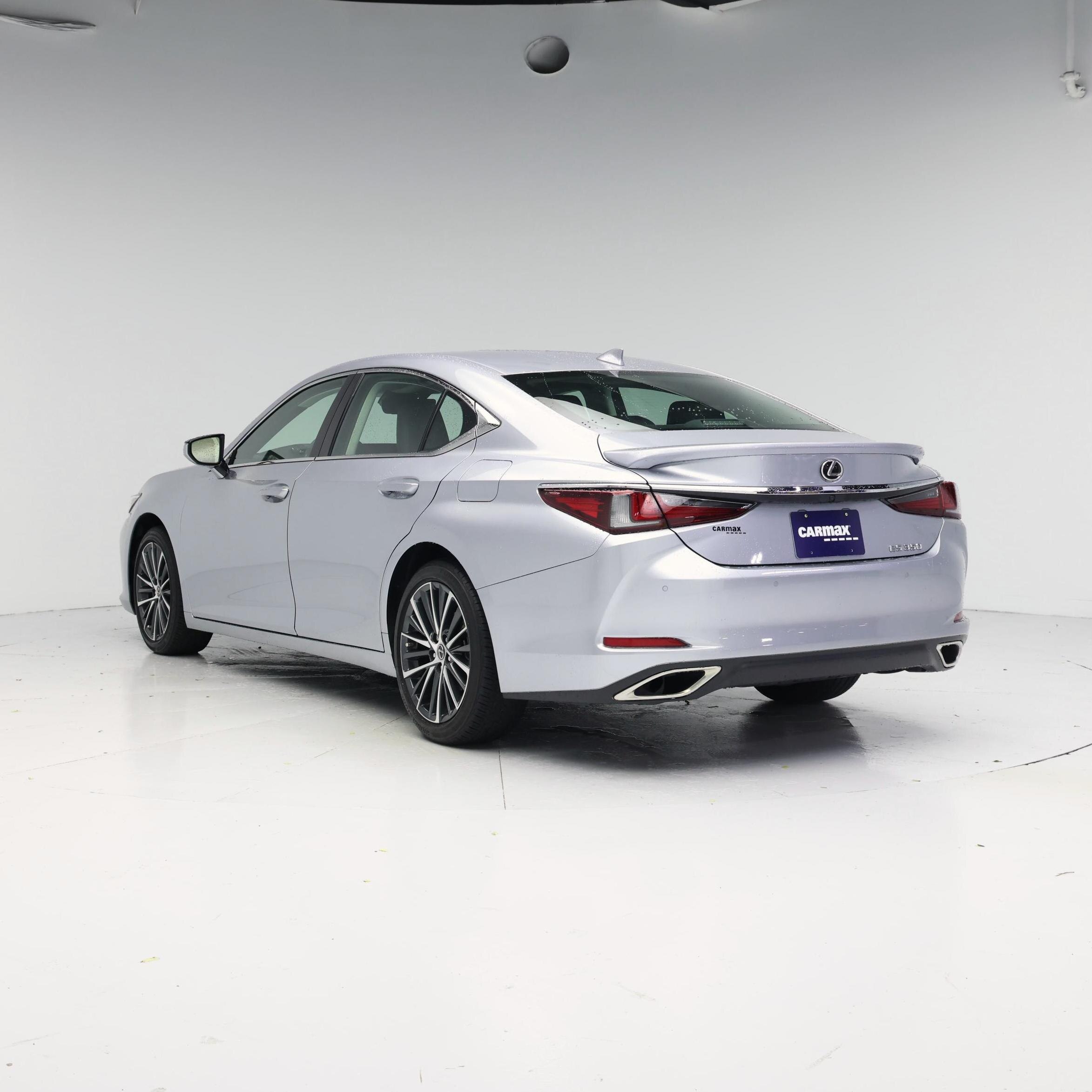 Thumbnail: 2023 Lexus ES - 2