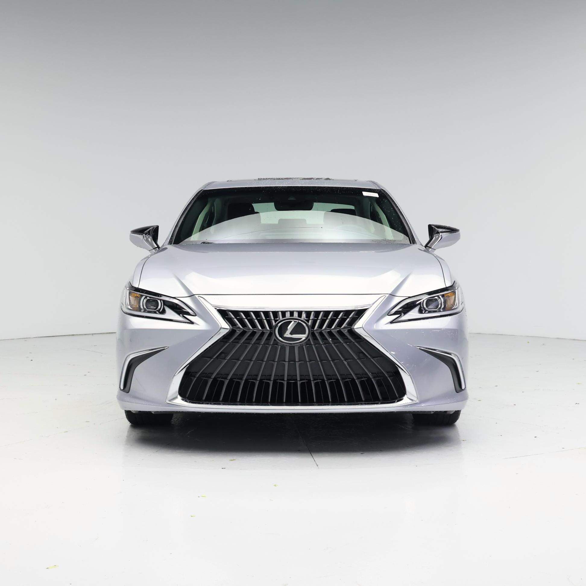 Thumbnail: 2023 Lexus ES - 5