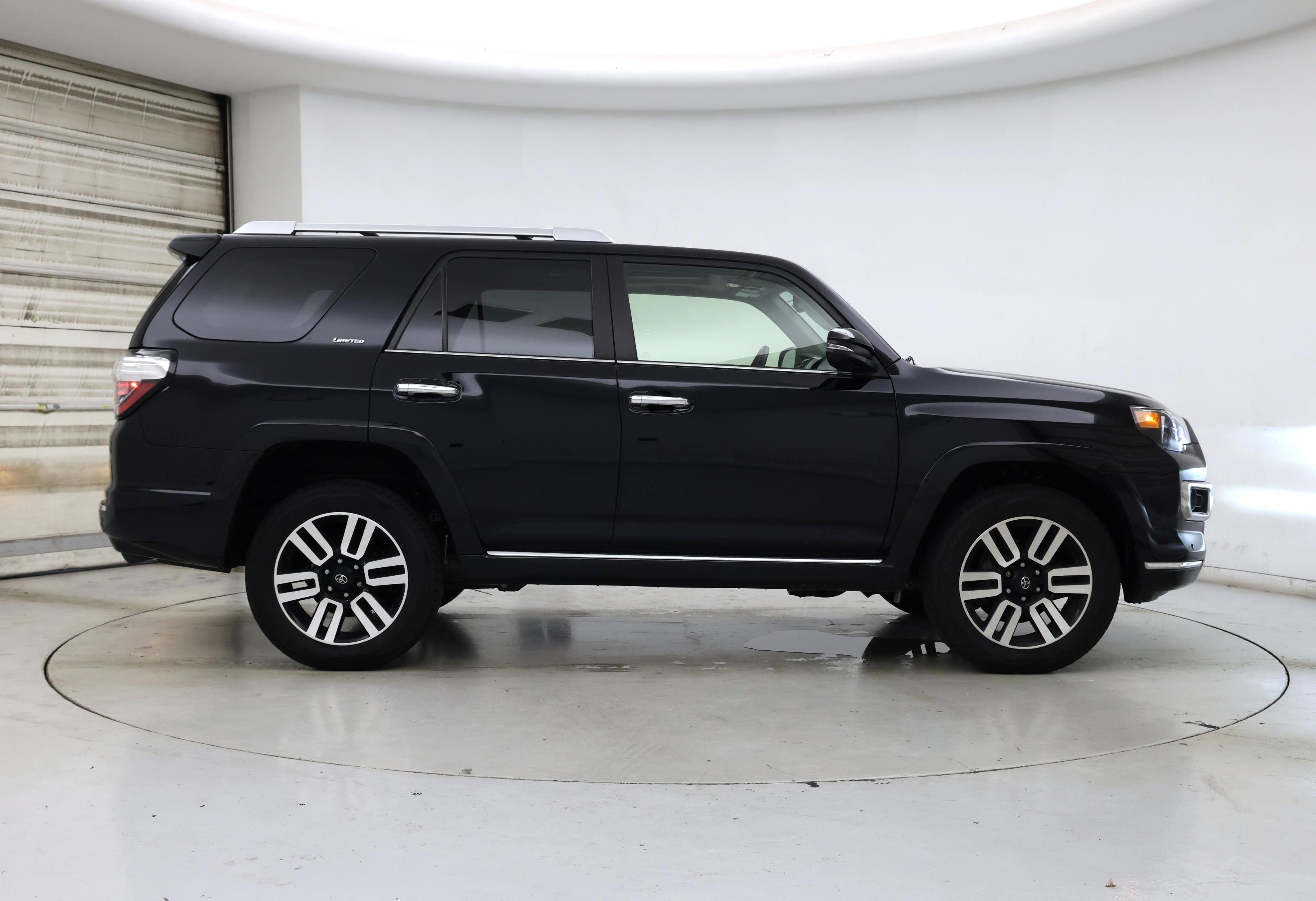 Thumbnail: 2024 Toyota 4Runner - 7