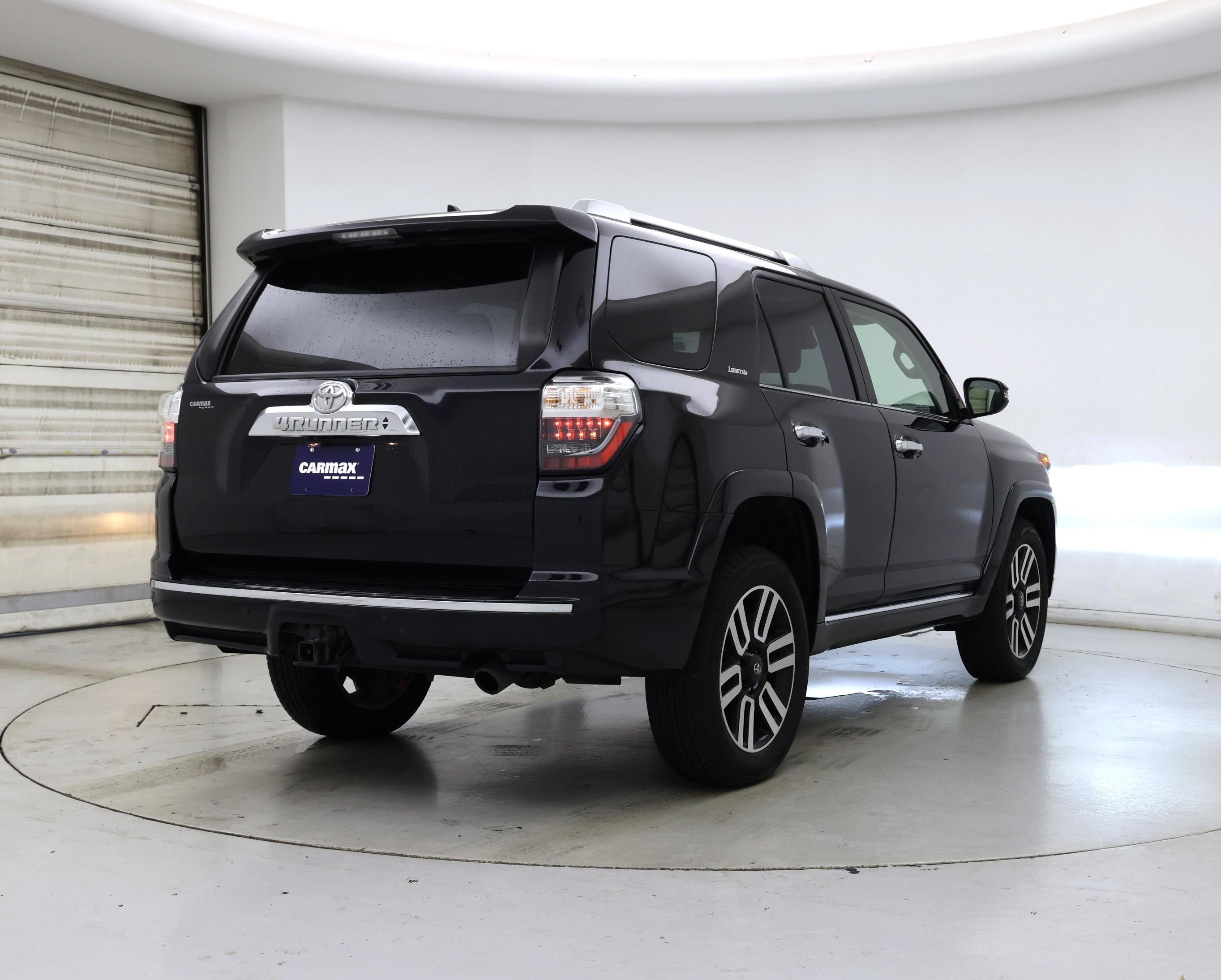 Thumbnail: 2024 Toyota 4Runner - 8