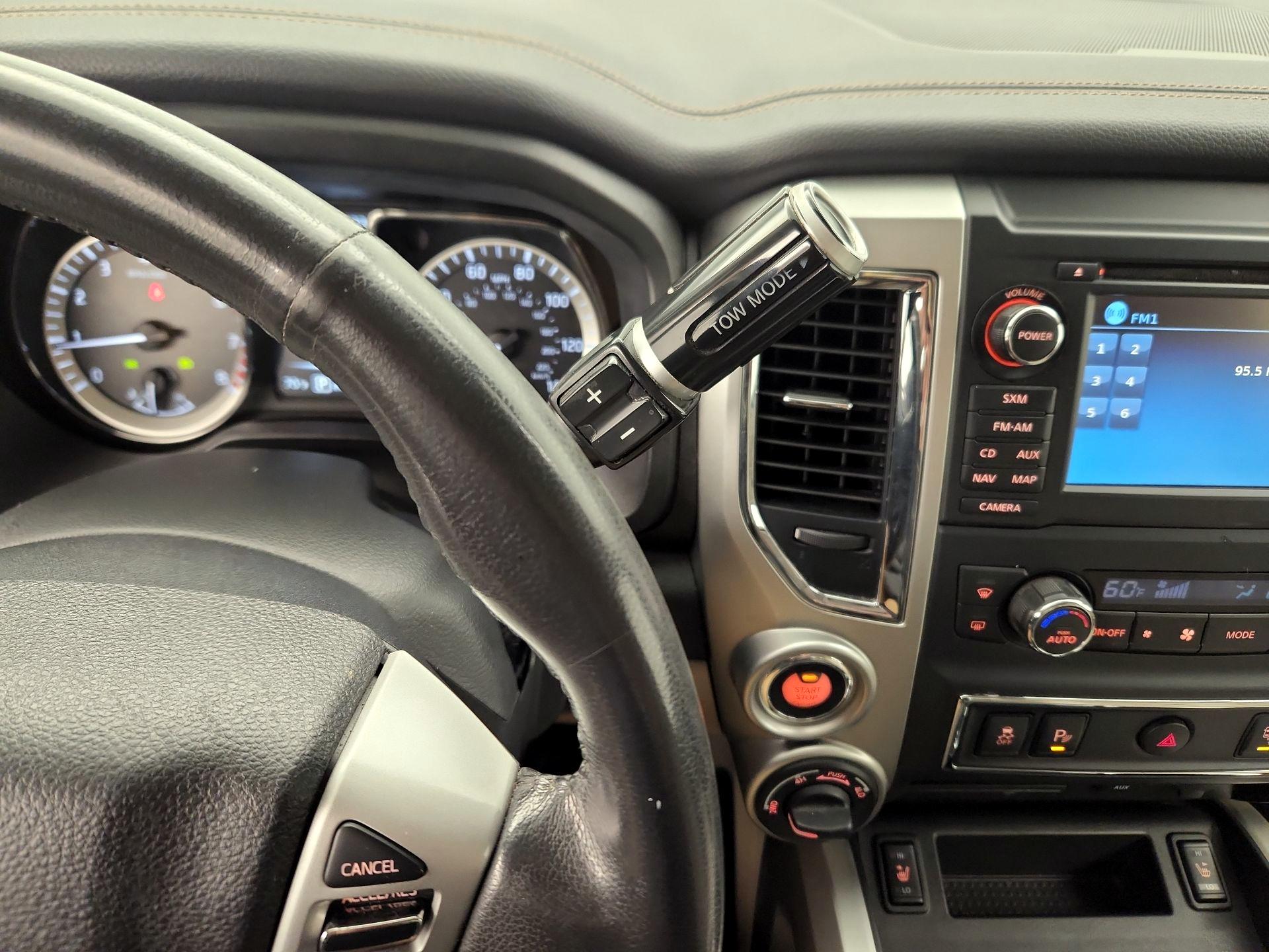 Thumbnail: 2017 Nissan Titan - 18