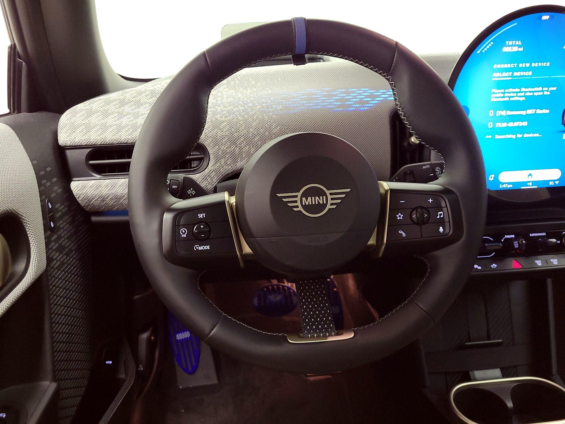 Thumbnail: 2025 MINI Cooper Hardtop - 10