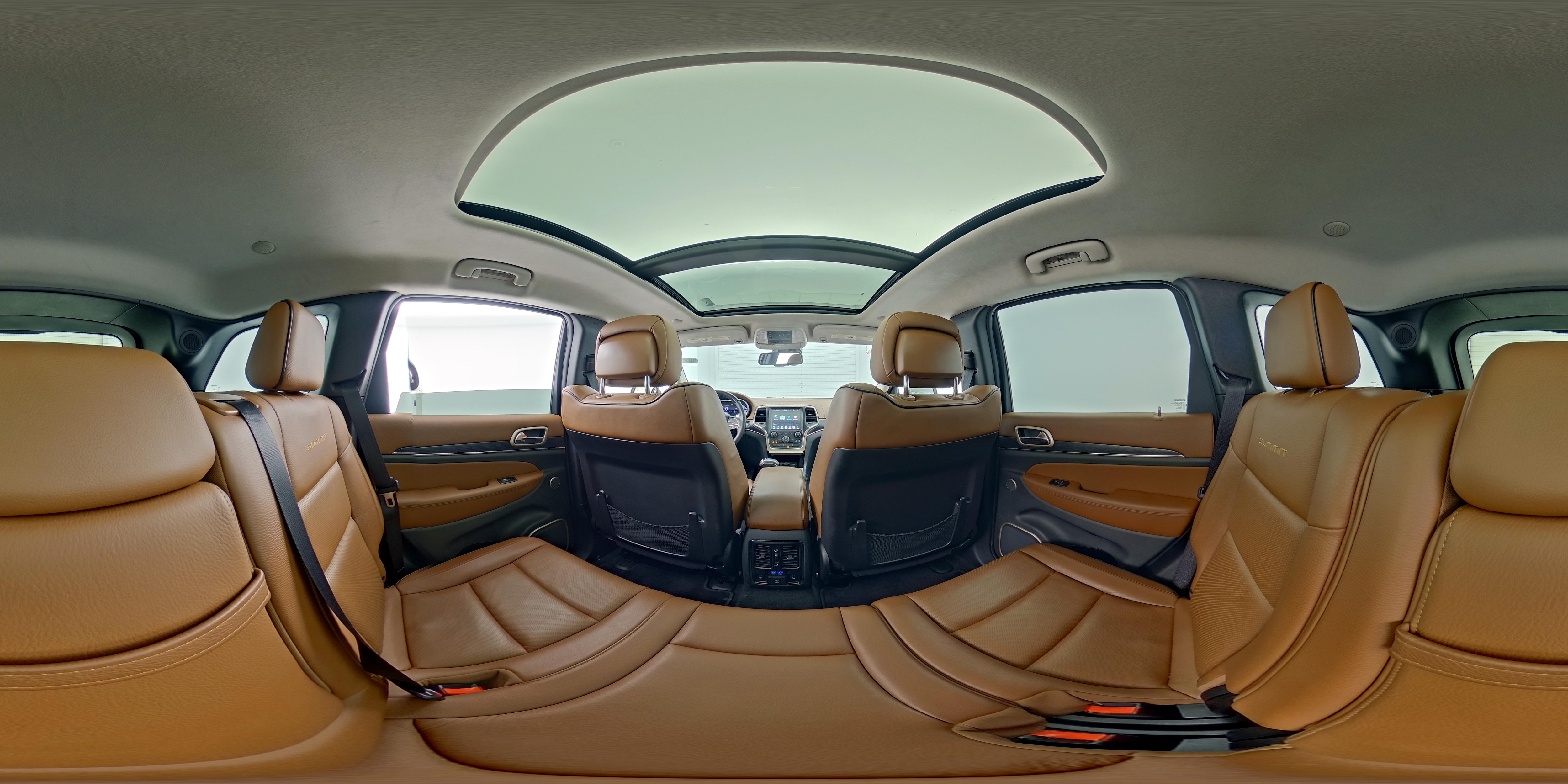 2015 Jeep Grand Cherokee Summit - Photo 28