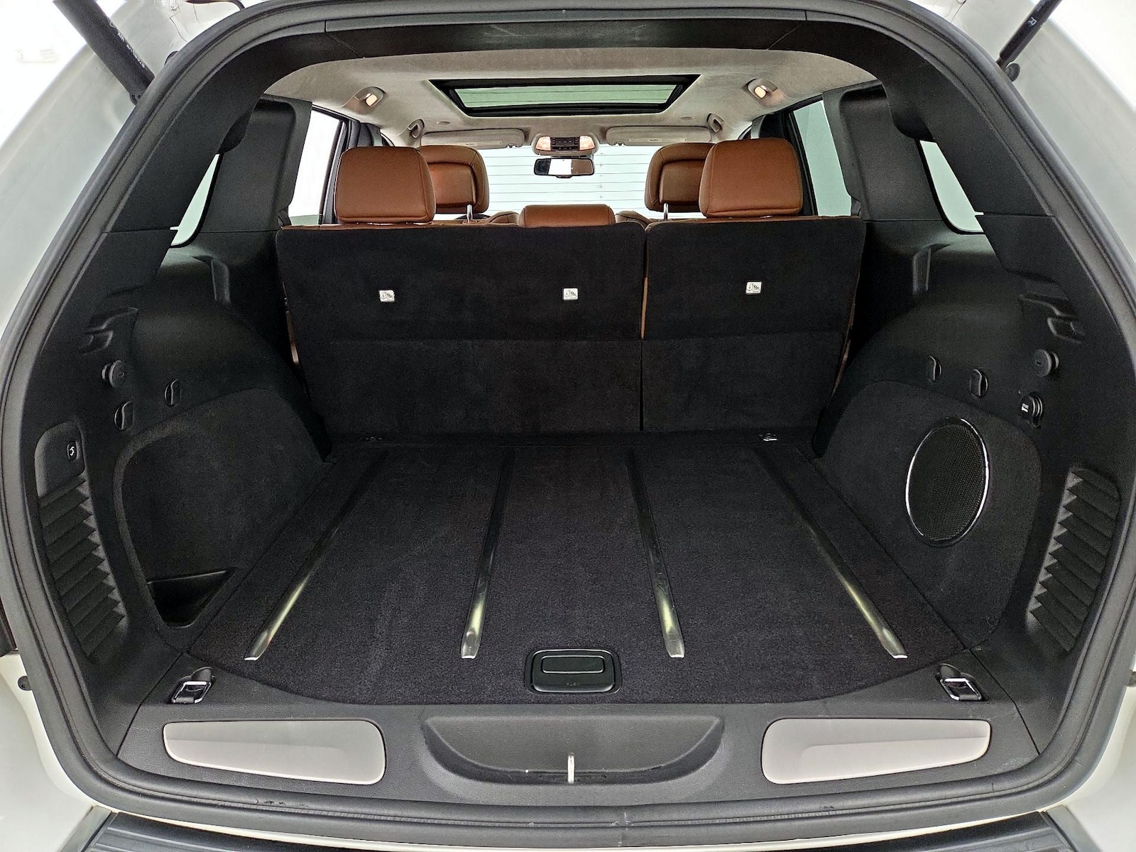 2015 Jeep Grand Cherokee Summit - Photo 23
