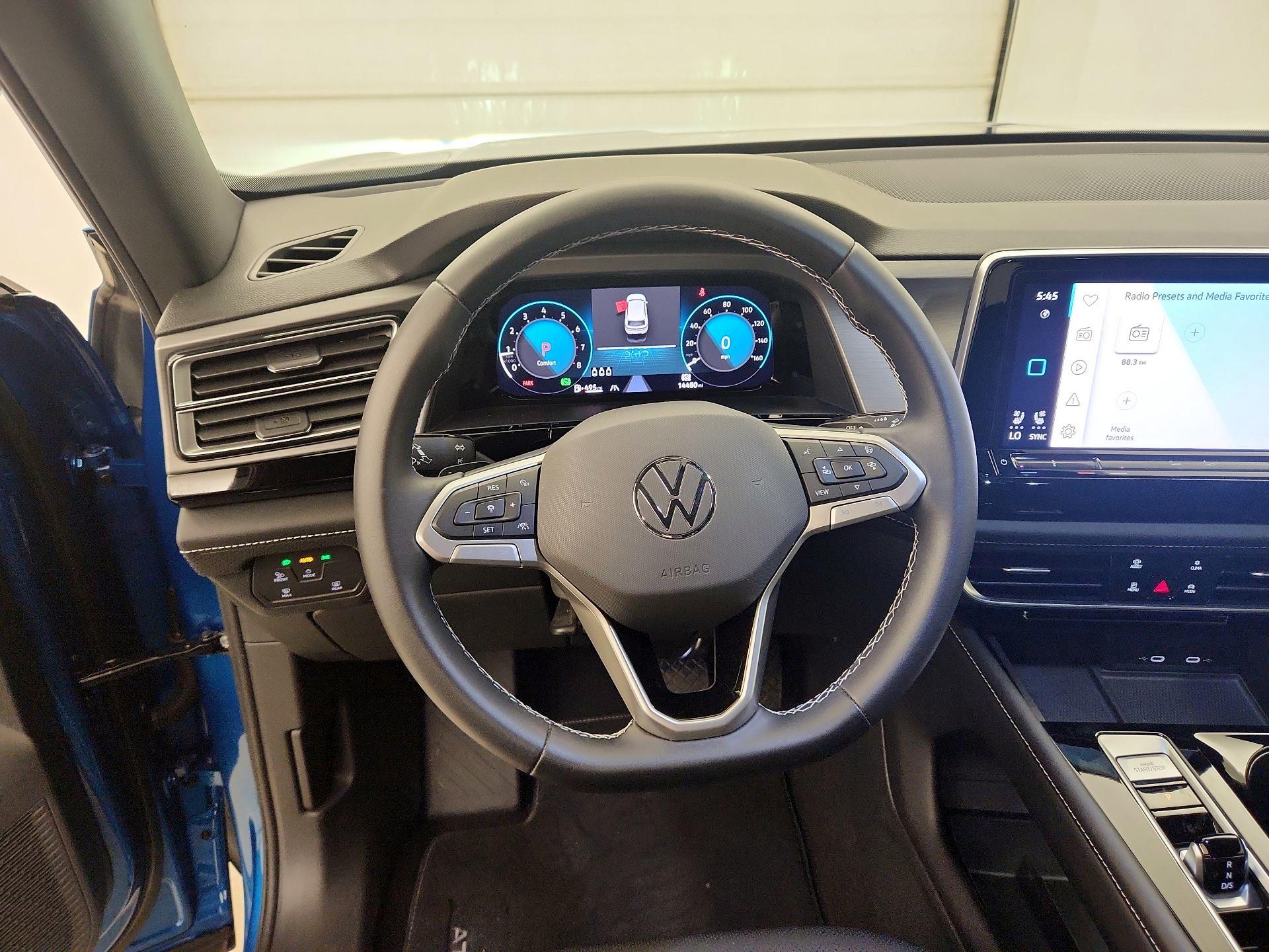 Thumbnail: 2024 Volkswagen Atlas - 10