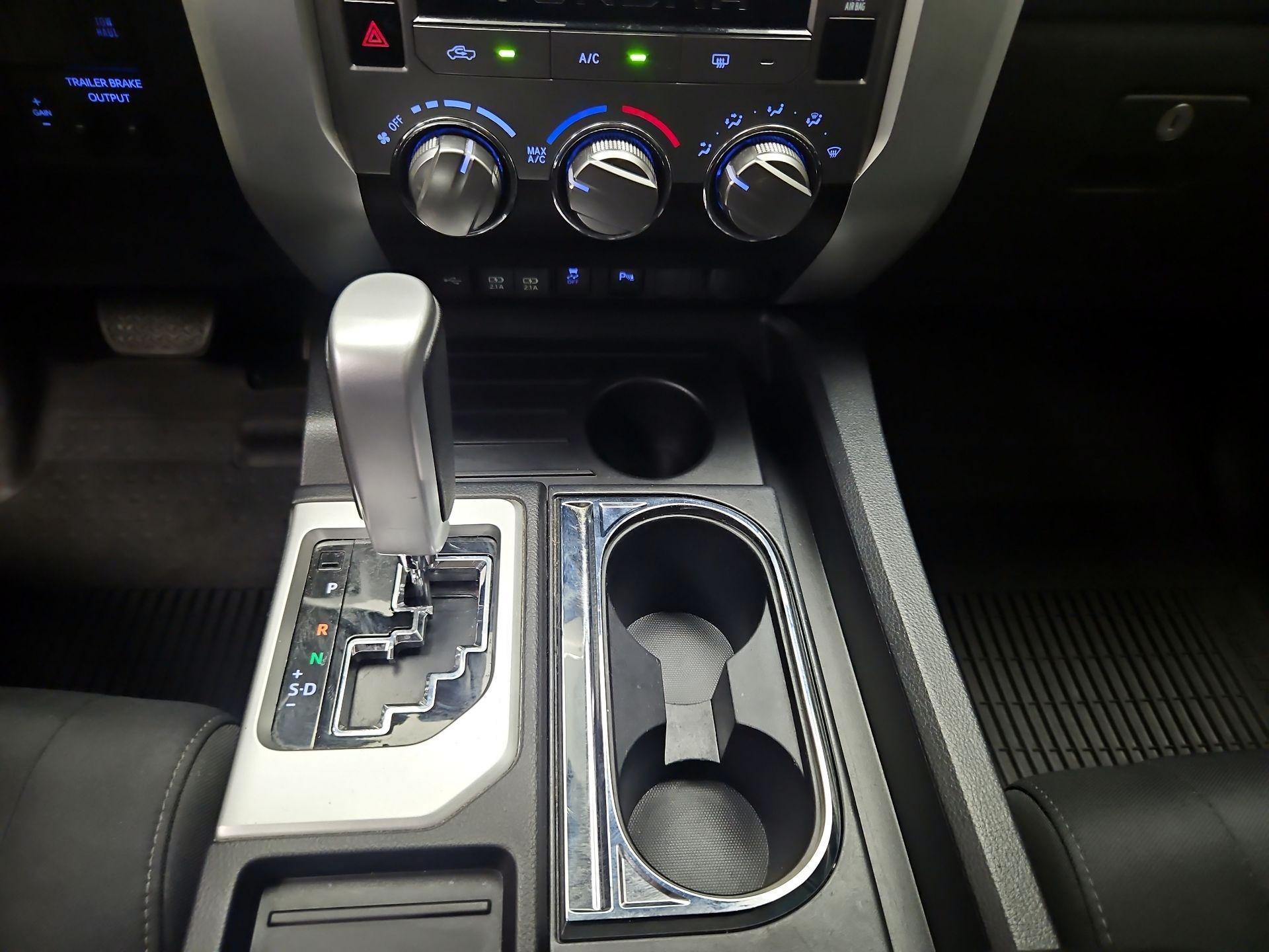 Thumbnail: 2021 Toyota Tundra - 16
