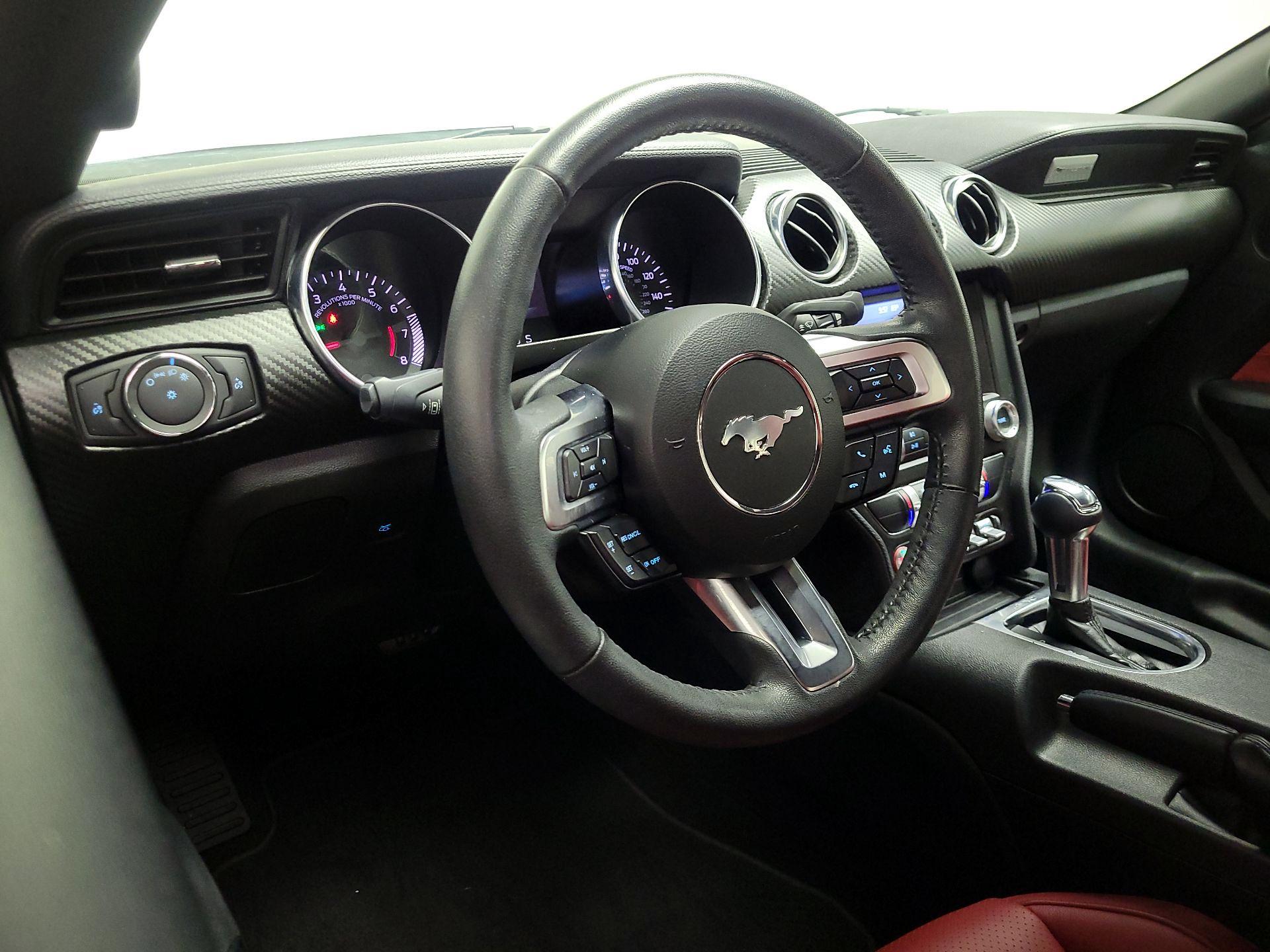Thumbnail: 2022 Ford Mustang - 9