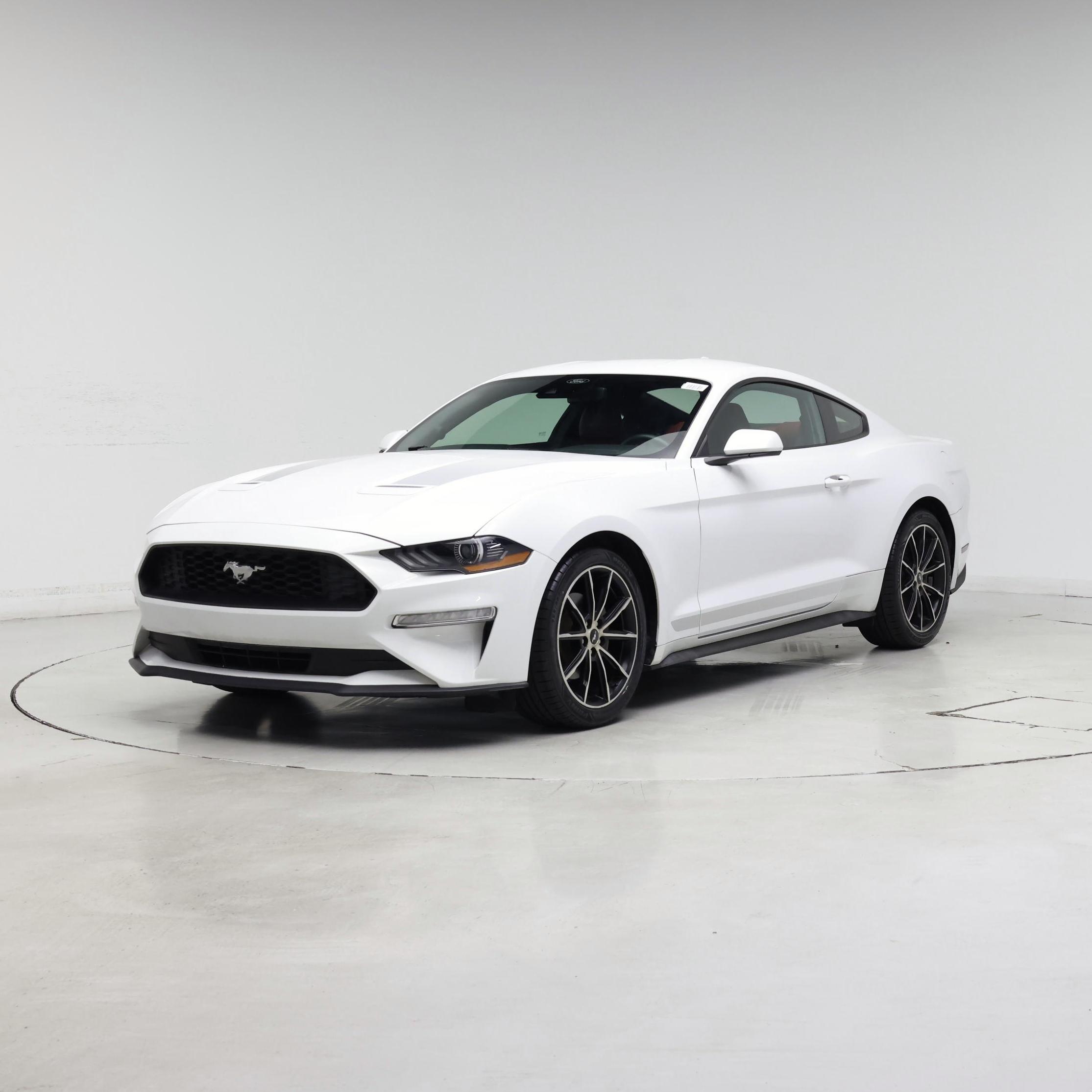 Thumbnail: 2022 Ford Mustang - 4